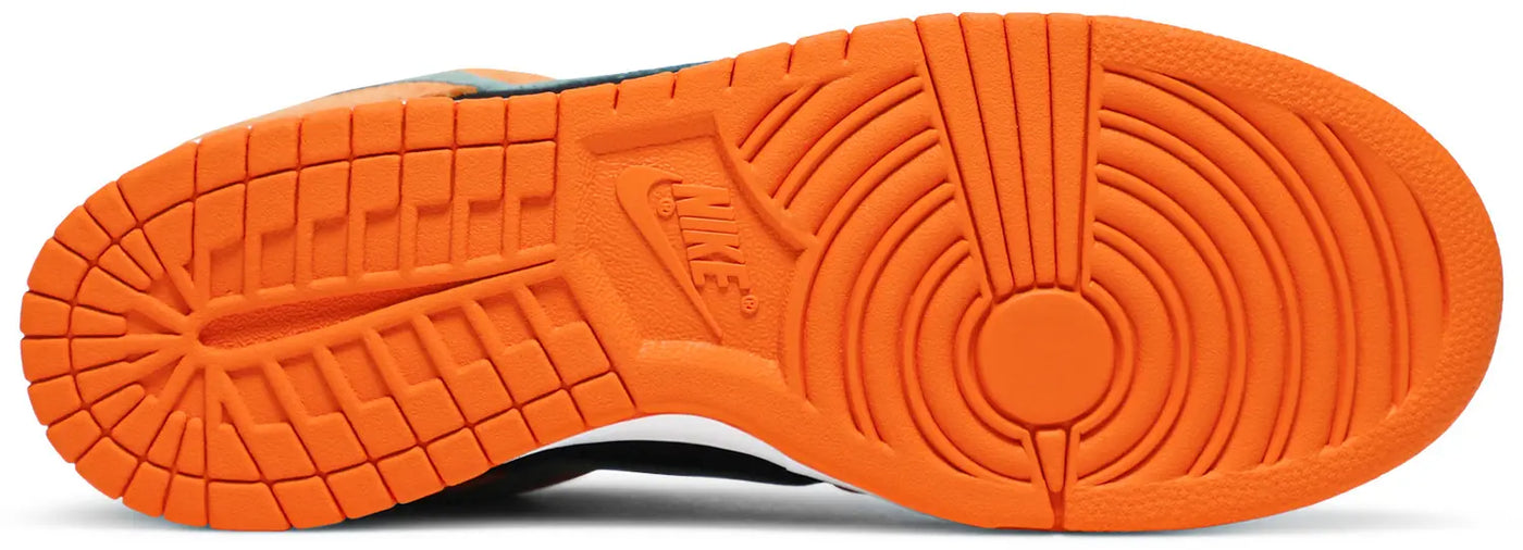 Nike Dunk Low SP Ceramic