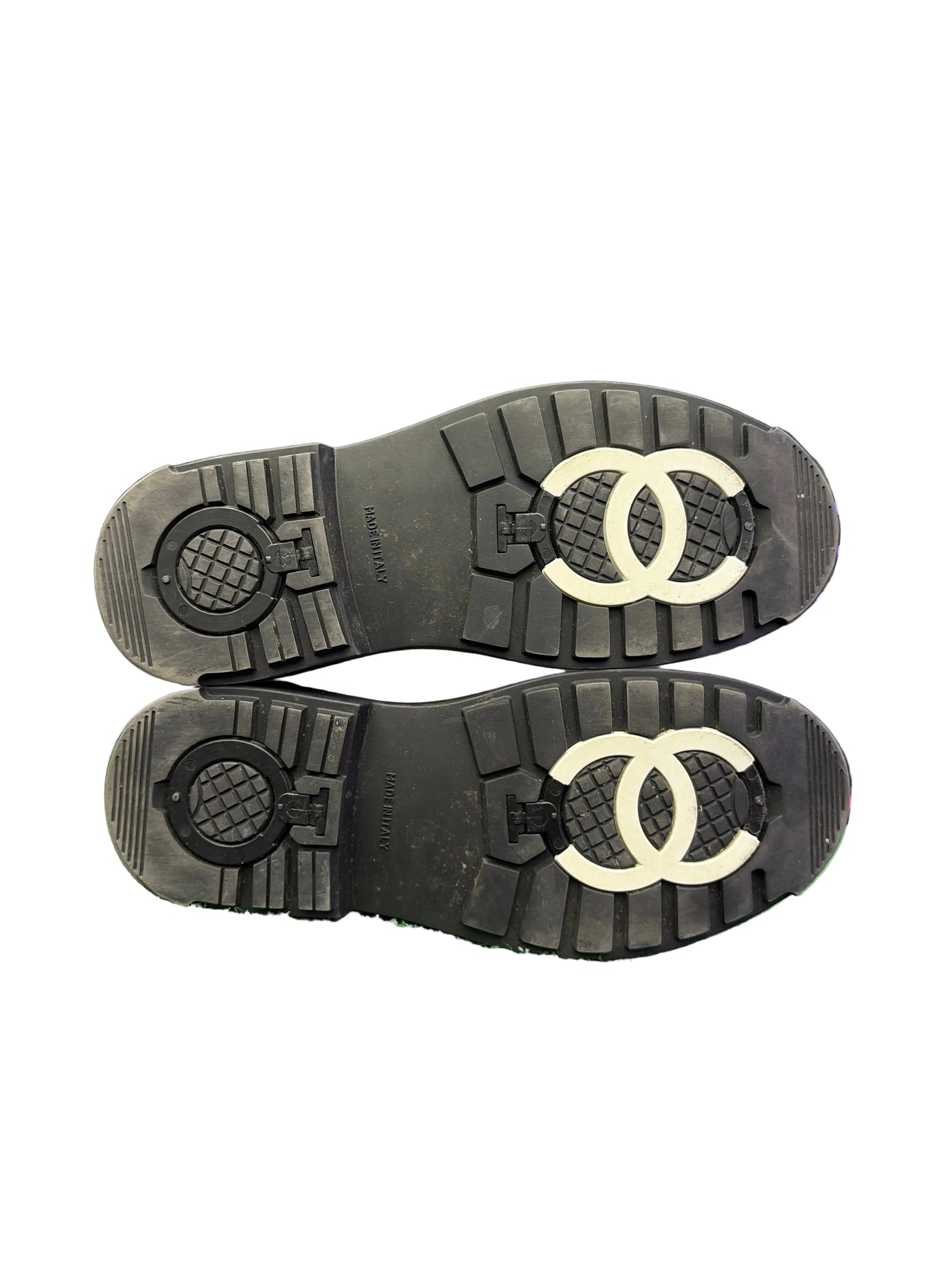 Chanel Leather Shearling CC Logo Snow Boots Beige Black