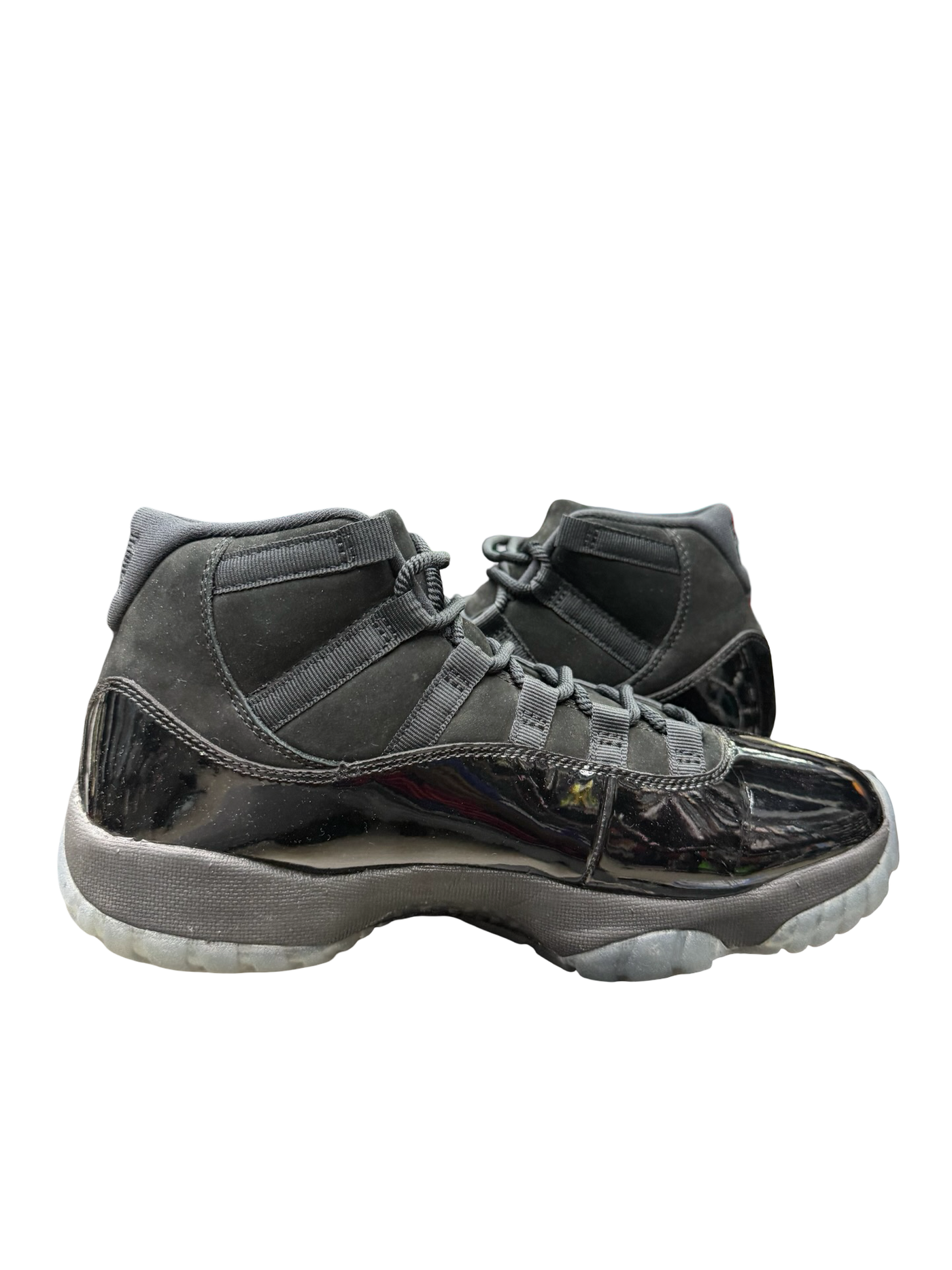 Nike Air Jordan 11 Retro Cap And Gown