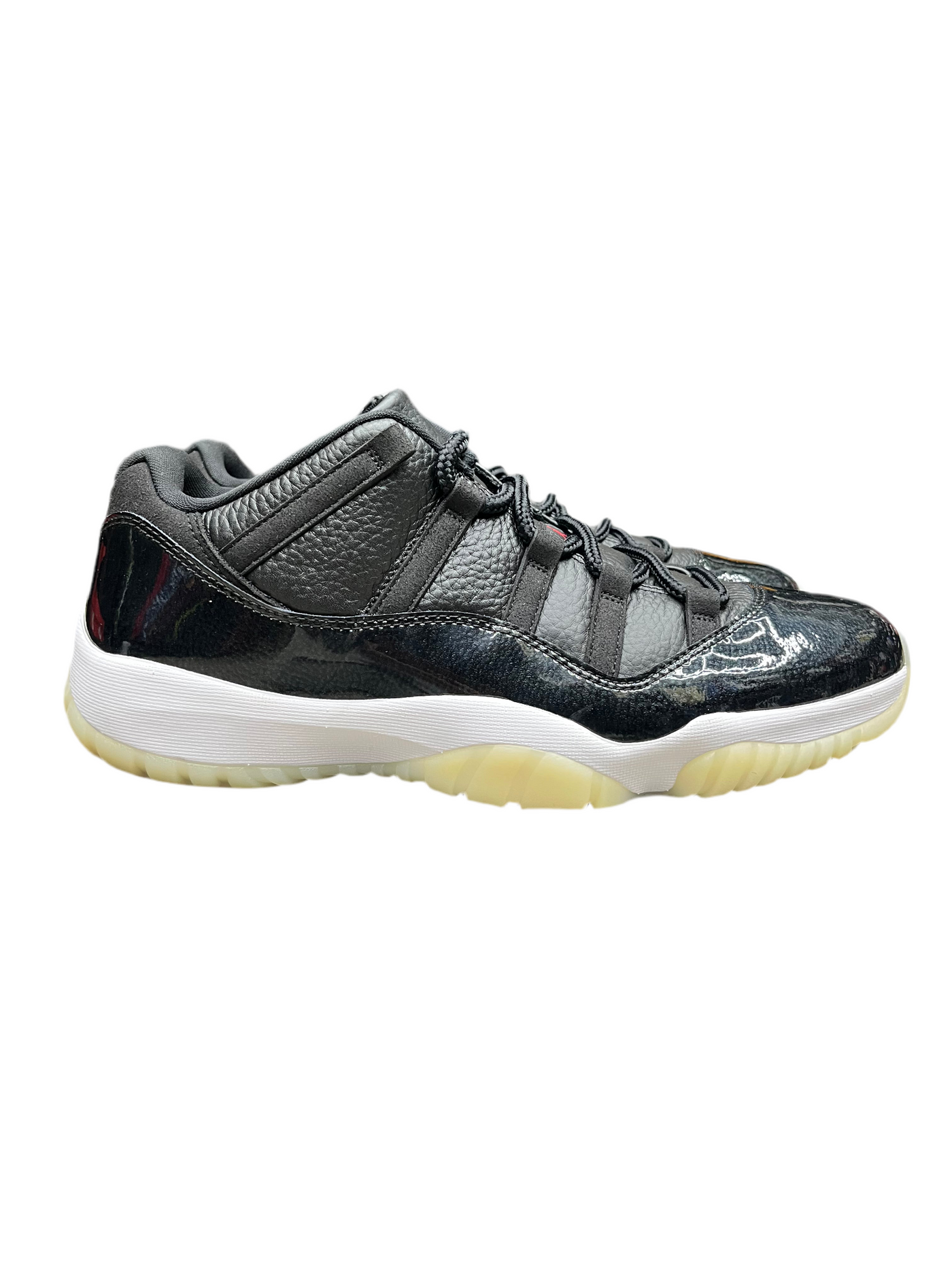 Nike Air Jordan 11 Retro Low 72-10