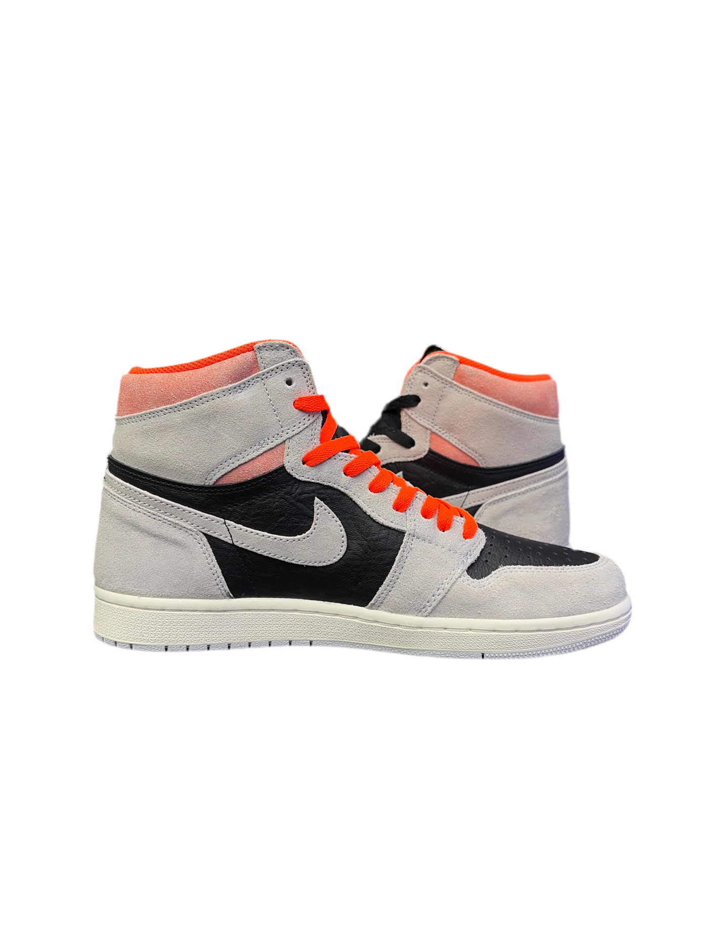 Nike Air Jordan 1 Retro Neutral Grey Hyper Crimson