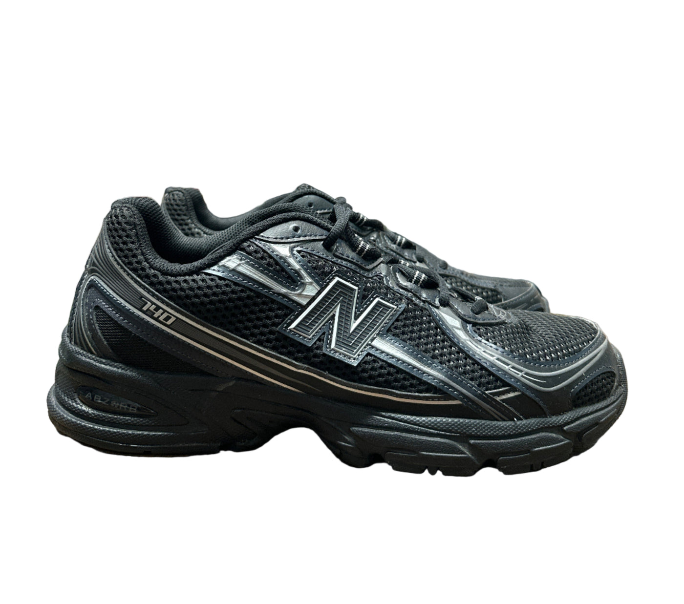 New Balance Unisex 740 Black/Grey