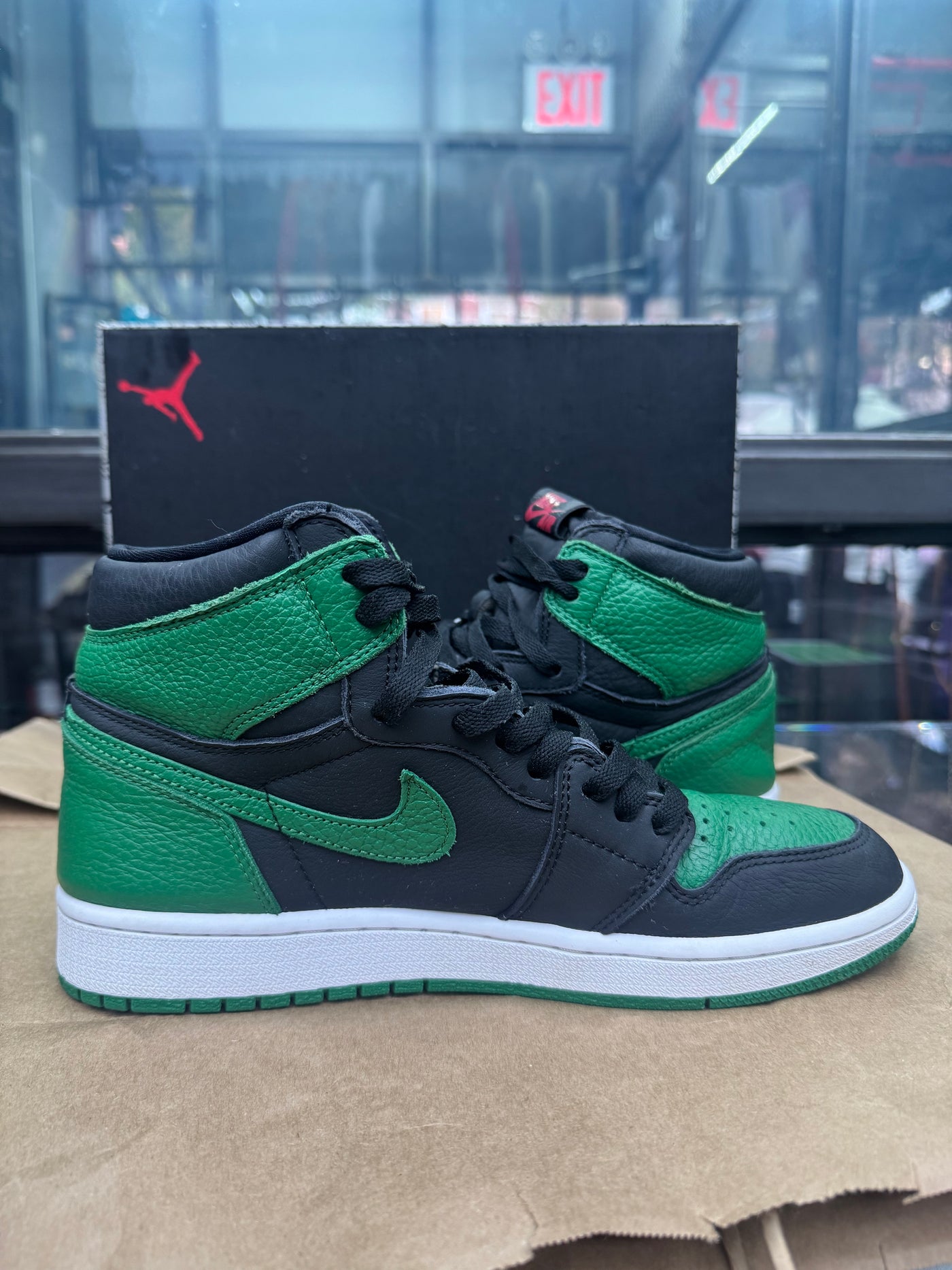 Nike Air Jordan 1 Line Green