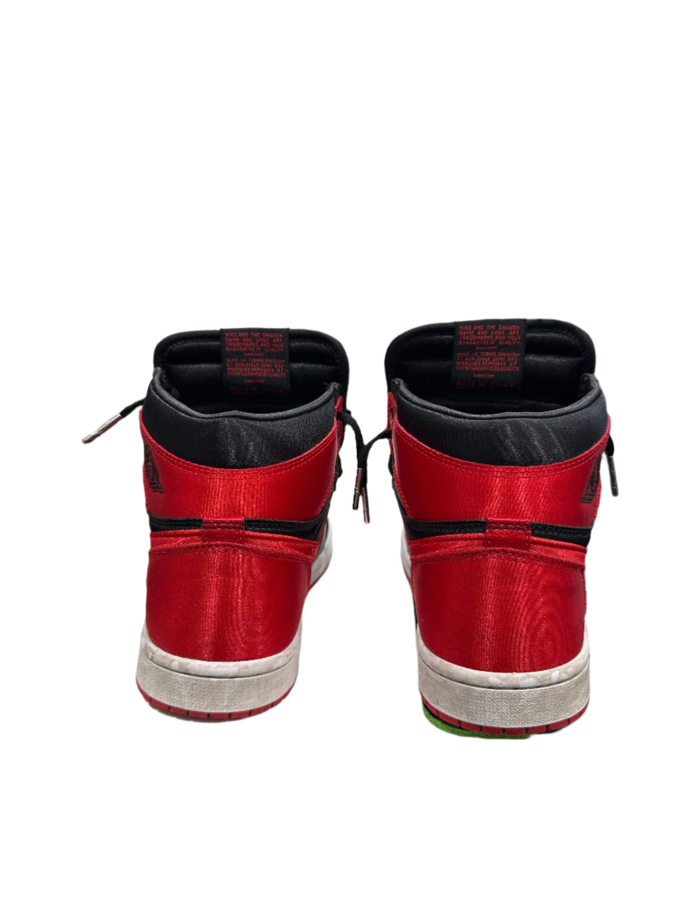 Nike Air Jordan 1 Retro High OG Satin Bred (Women's)