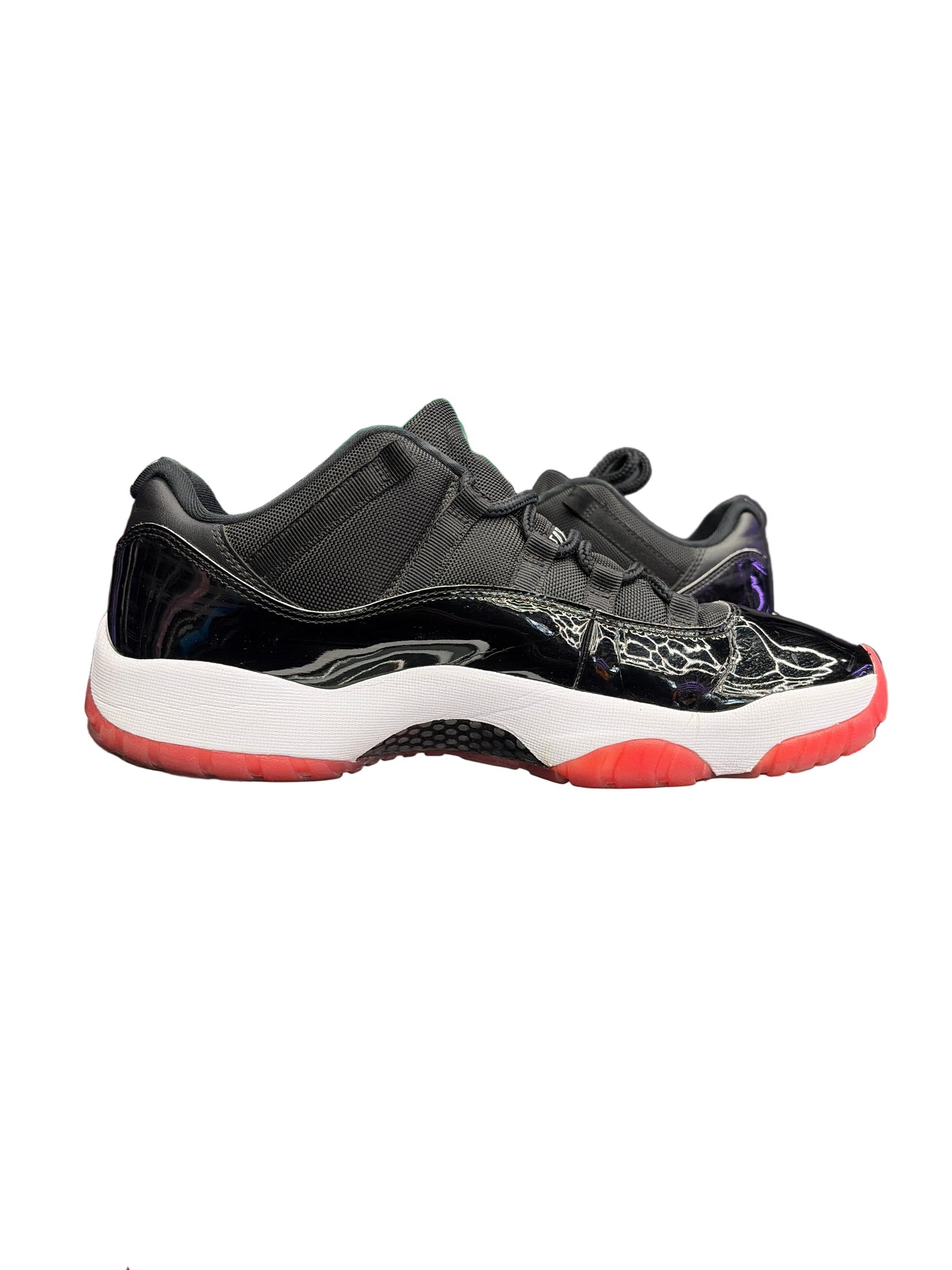 Nike Air Jordan 11 Retro Low Bred