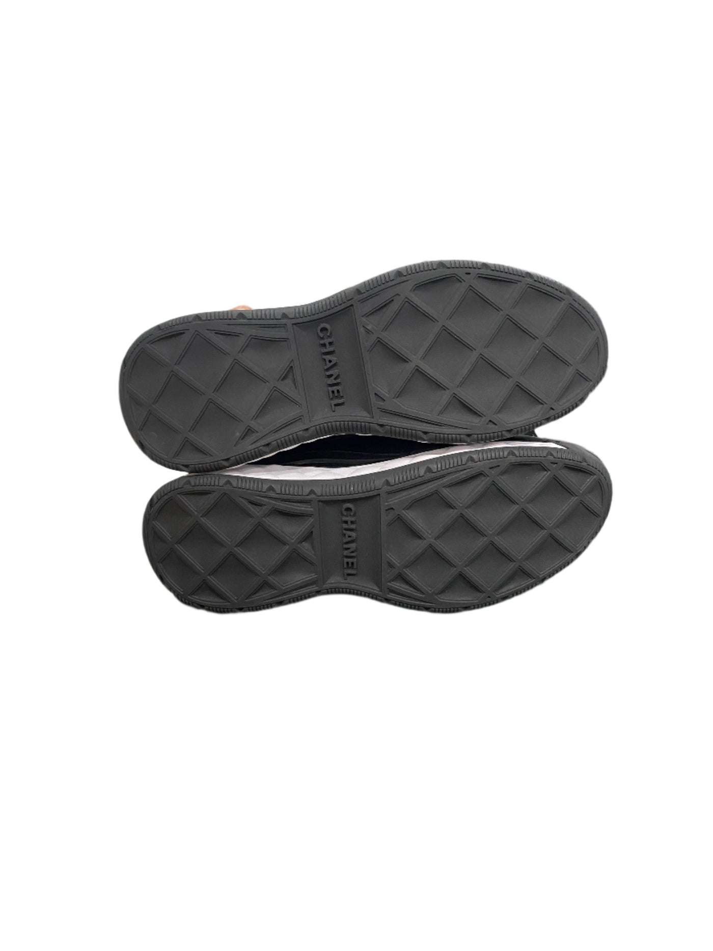 Chanel Low Top Trainer CC Gold Logo Velvet Black