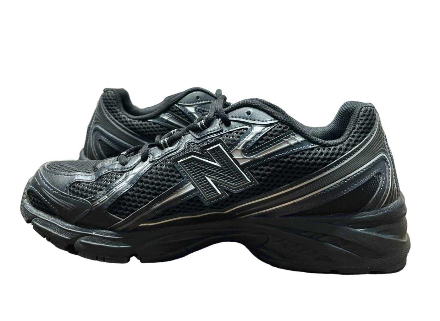 New Balance Unisex 740 Black/Grey