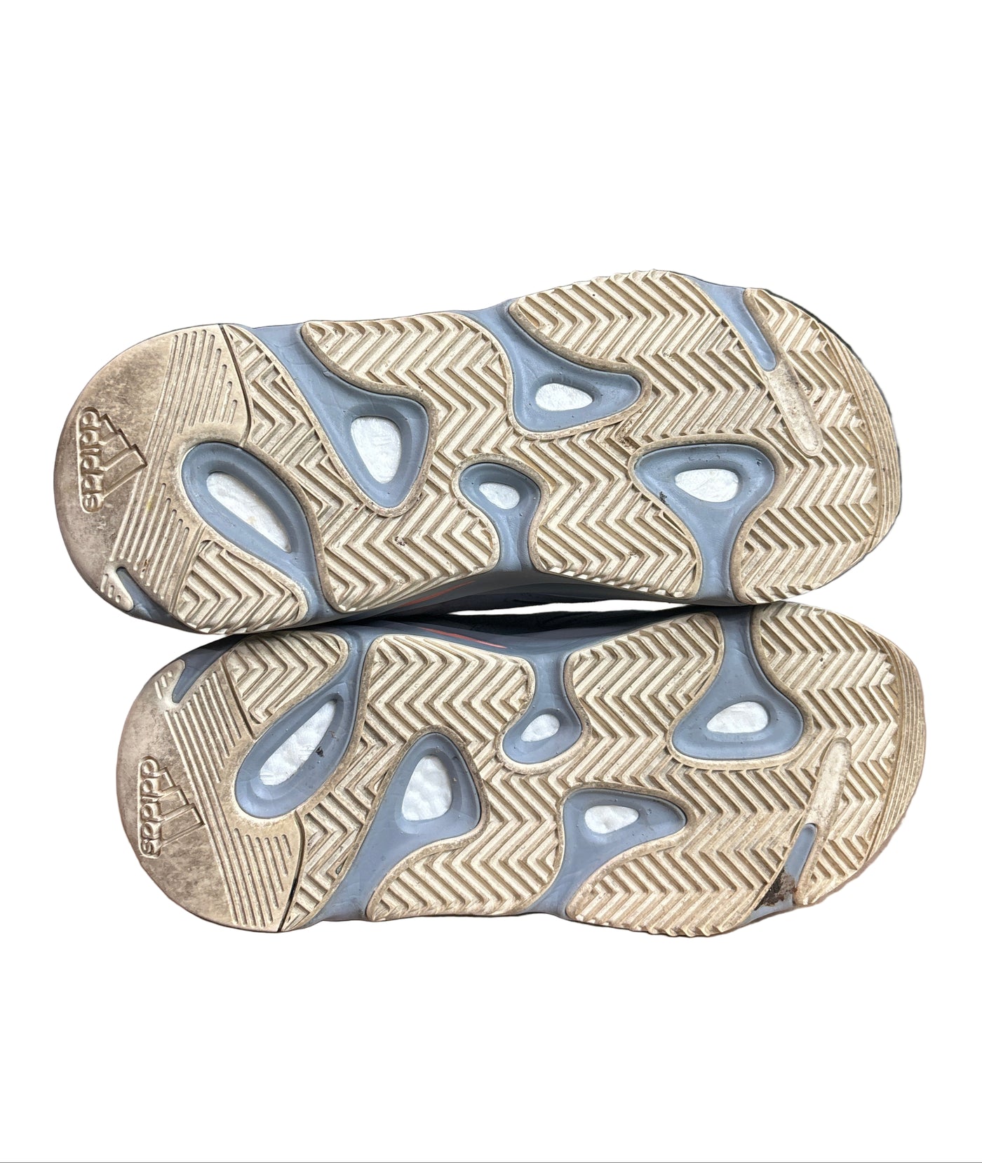 Adidas Yeezy Boost 700
Inertia