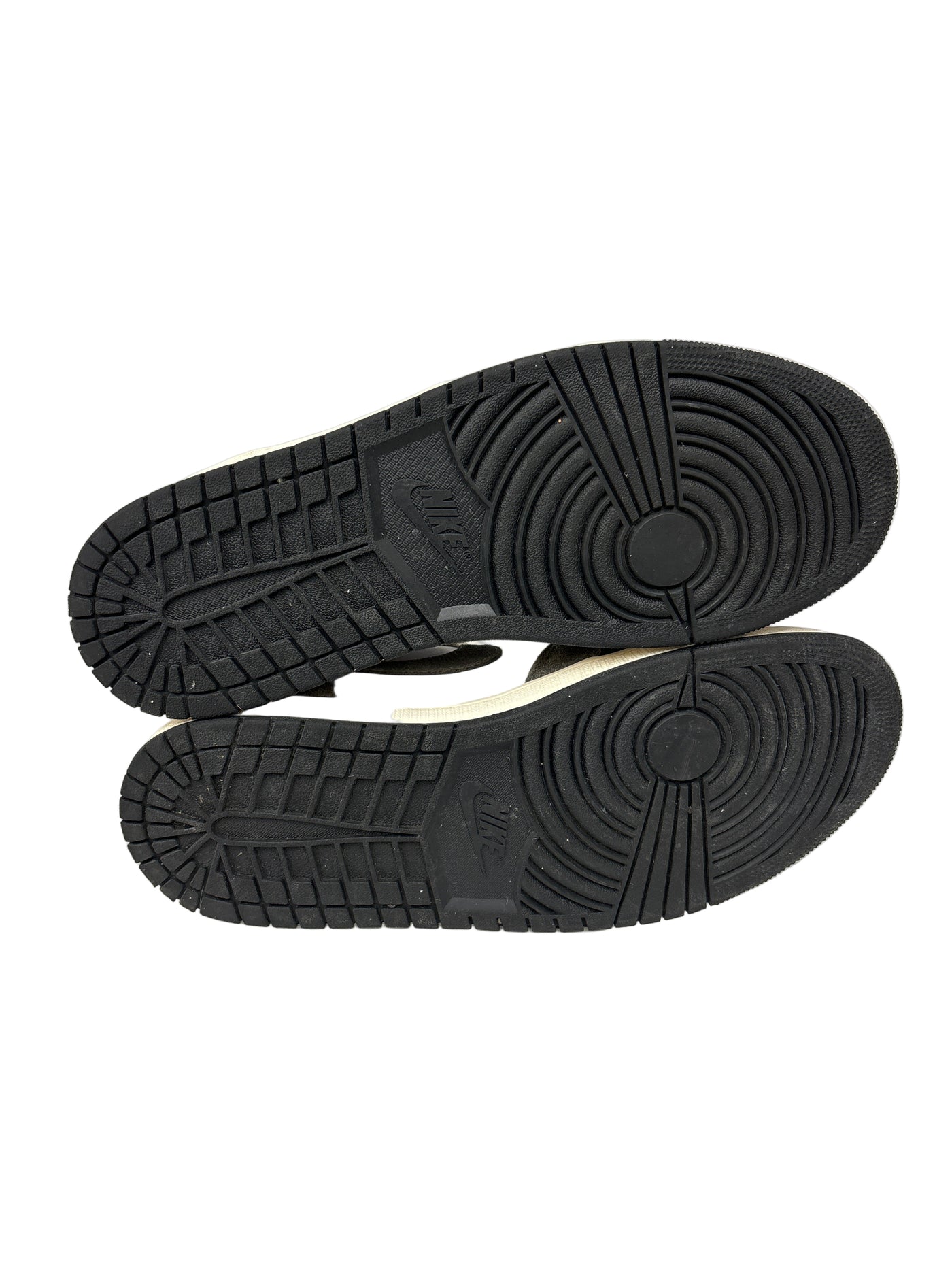 Nike Air Jordan 1 Retro High OG
Washed Black