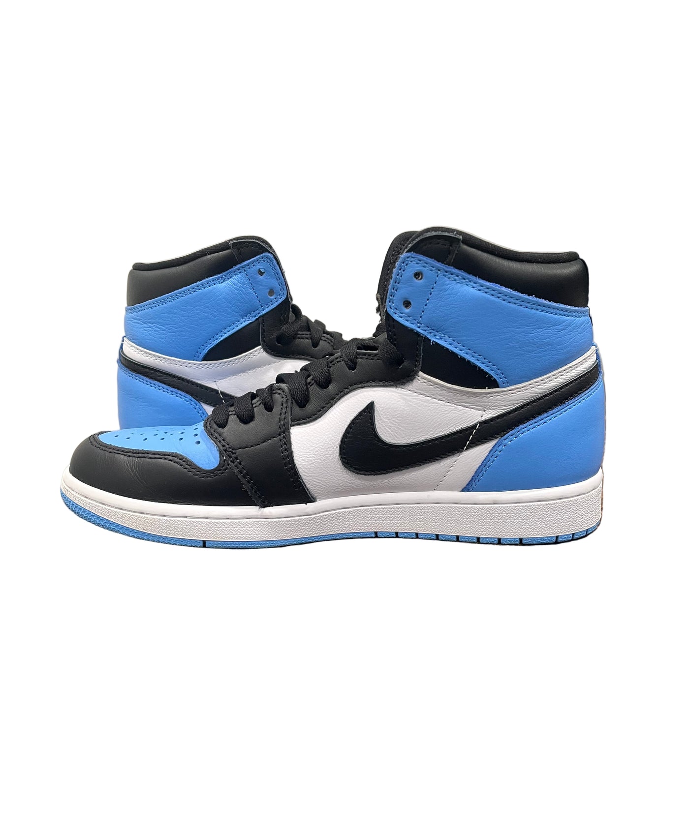 Nike Air Jordan 1 Retro High OG UNC Toe