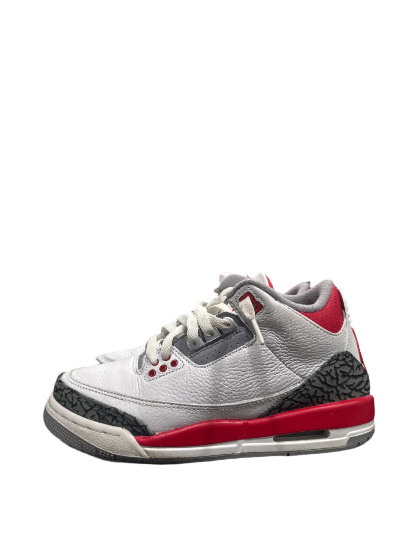 Nike Air Jordan 3 Retro Fire Red (2022)