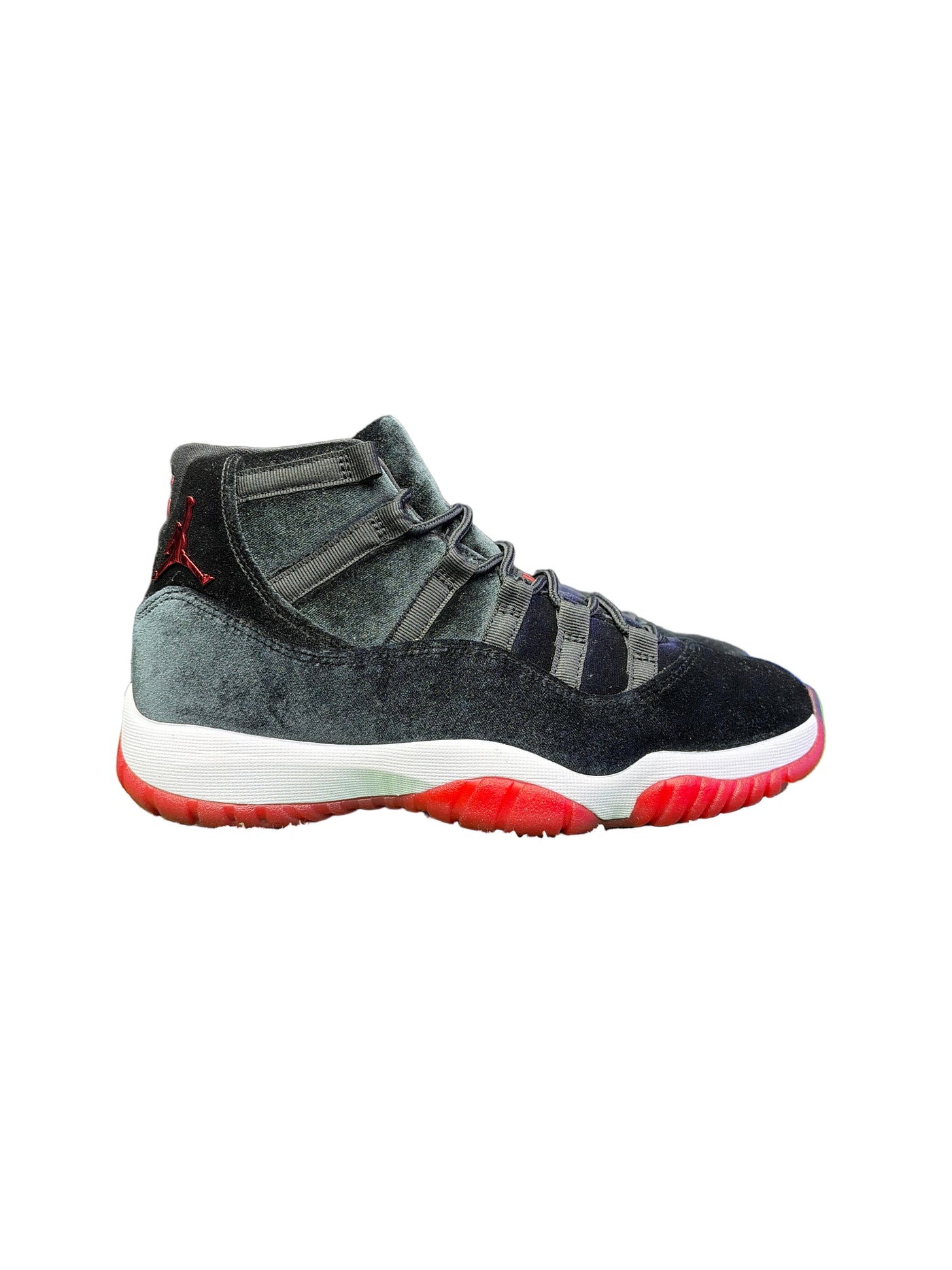 WMNS Nike Air Jordan 11 Retro Bred Velvet