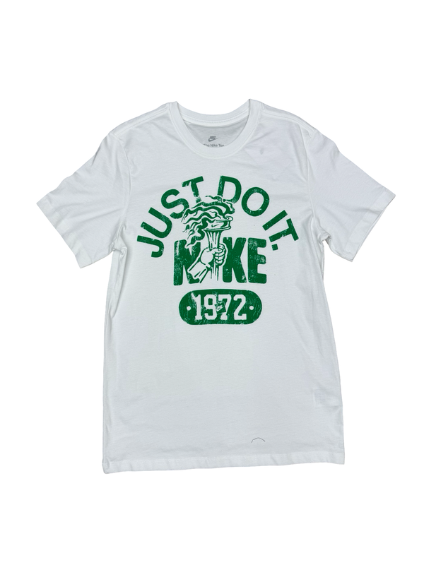 Nike Men's Sportswear OC Vintage Graphic T-shirt