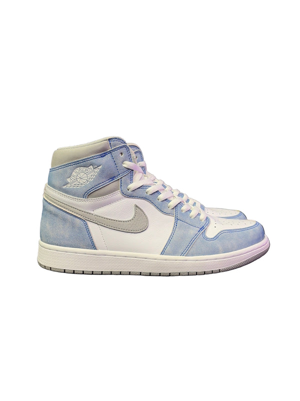 Nike Air Jordan 1 Retro Hyper Royal Smoke Grey