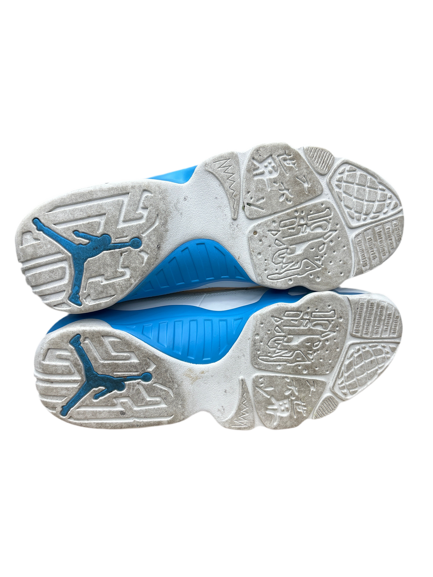 Nike Air Jordan 9 Retro
Powder Blue