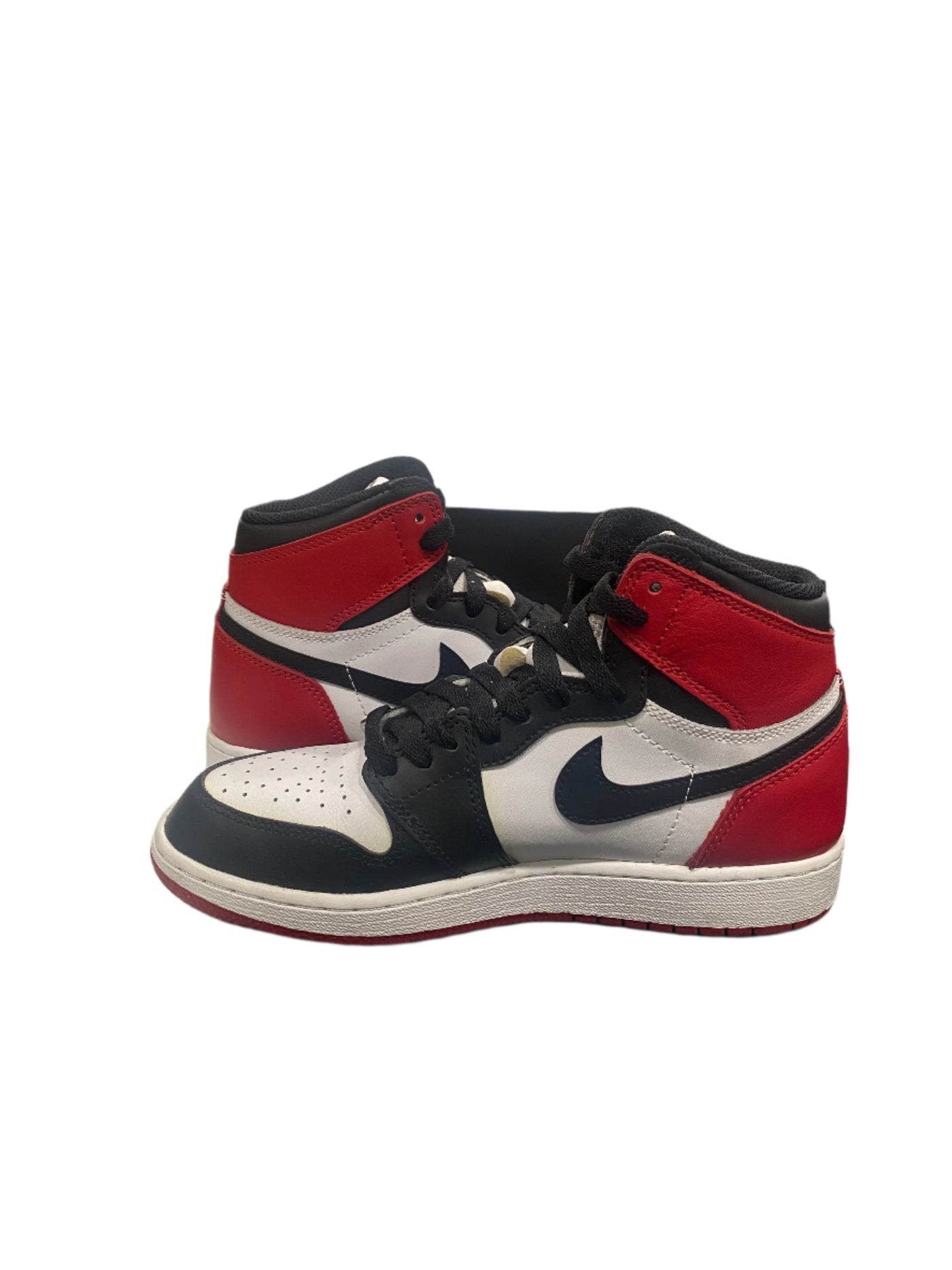 Nike Air Jordan 1 Retro Black Toe