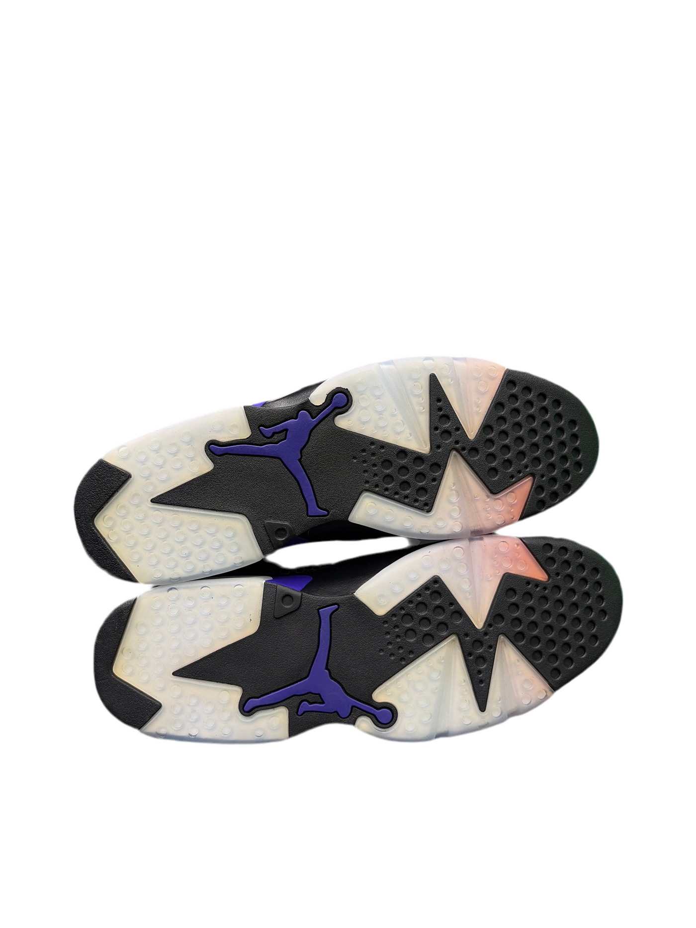 Nike Air Jordan 8 Retro Social Status