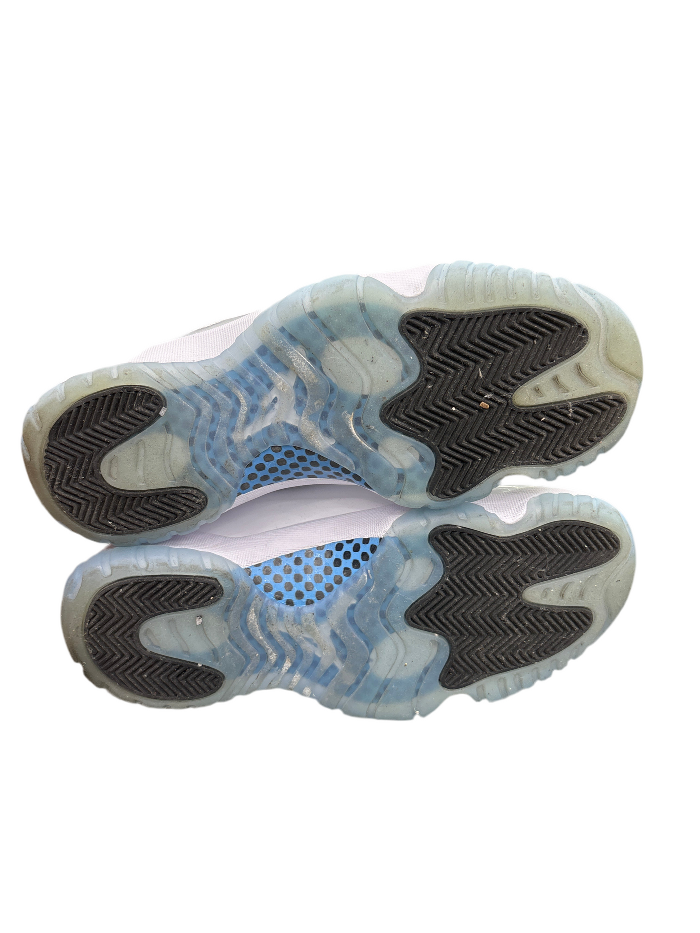 Jordan 11 Retro Legend Blue