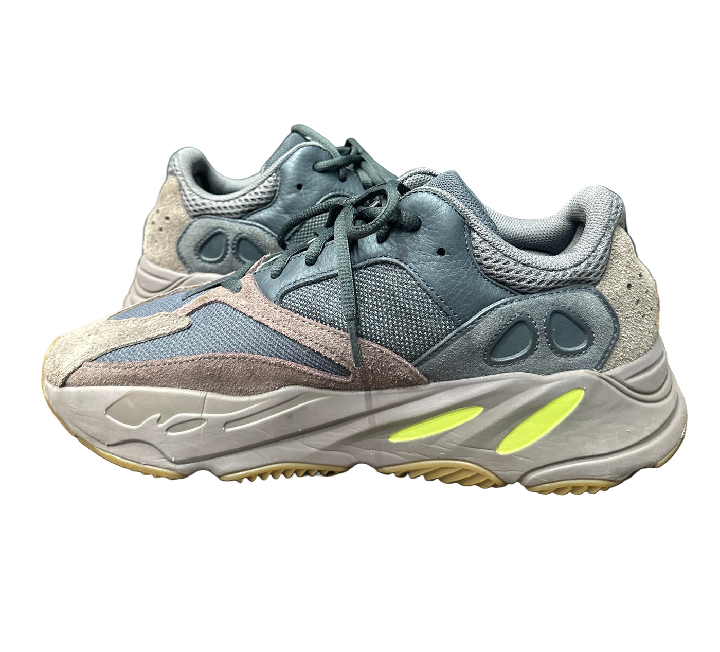 Adidas Yeezy Boost 700 Mauve