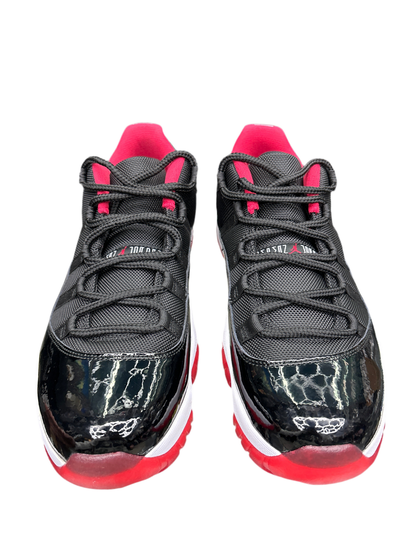 Jordan 11 Retro Low Bred