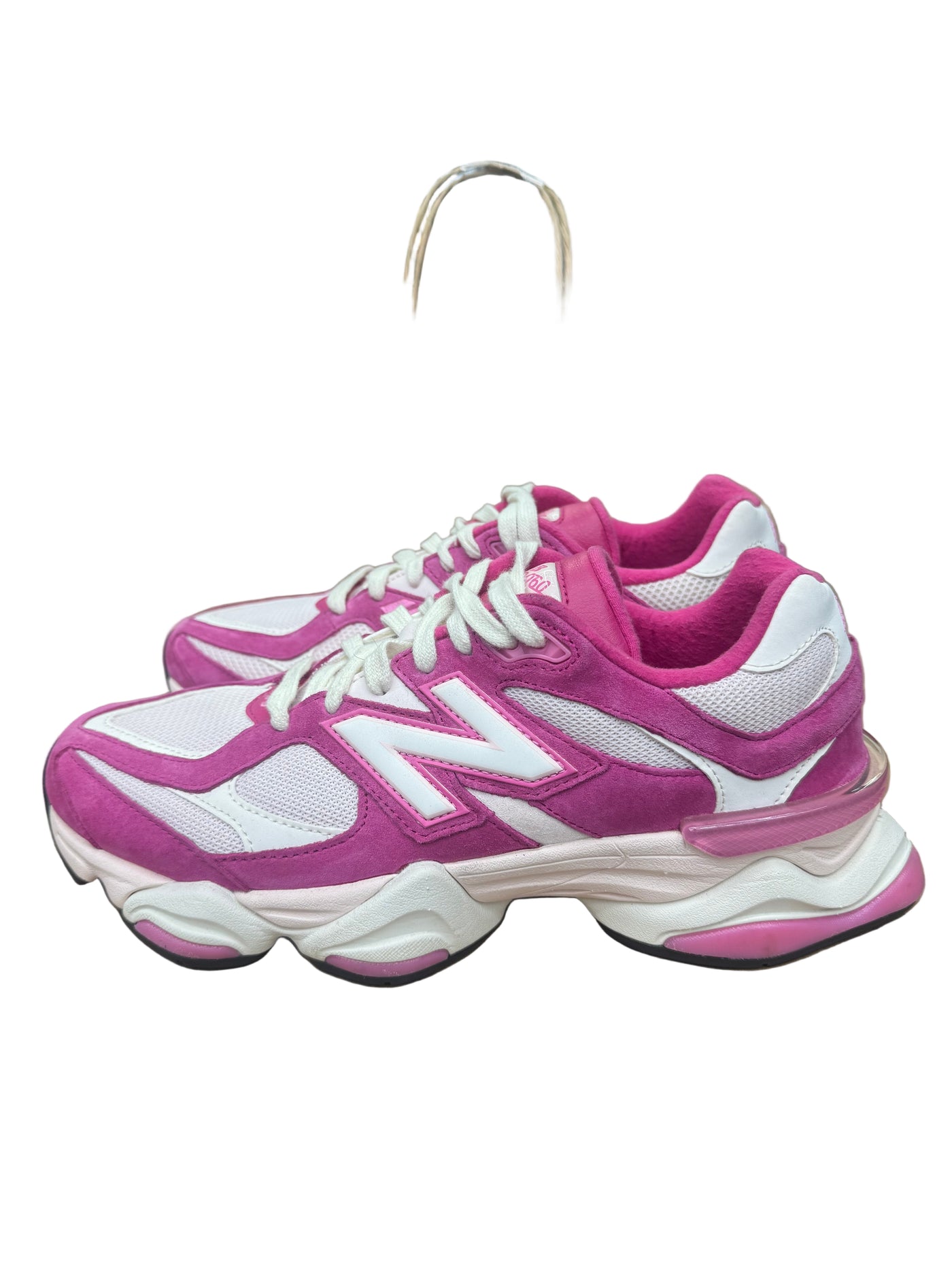 New Balance 9060 Fuchsia Pink