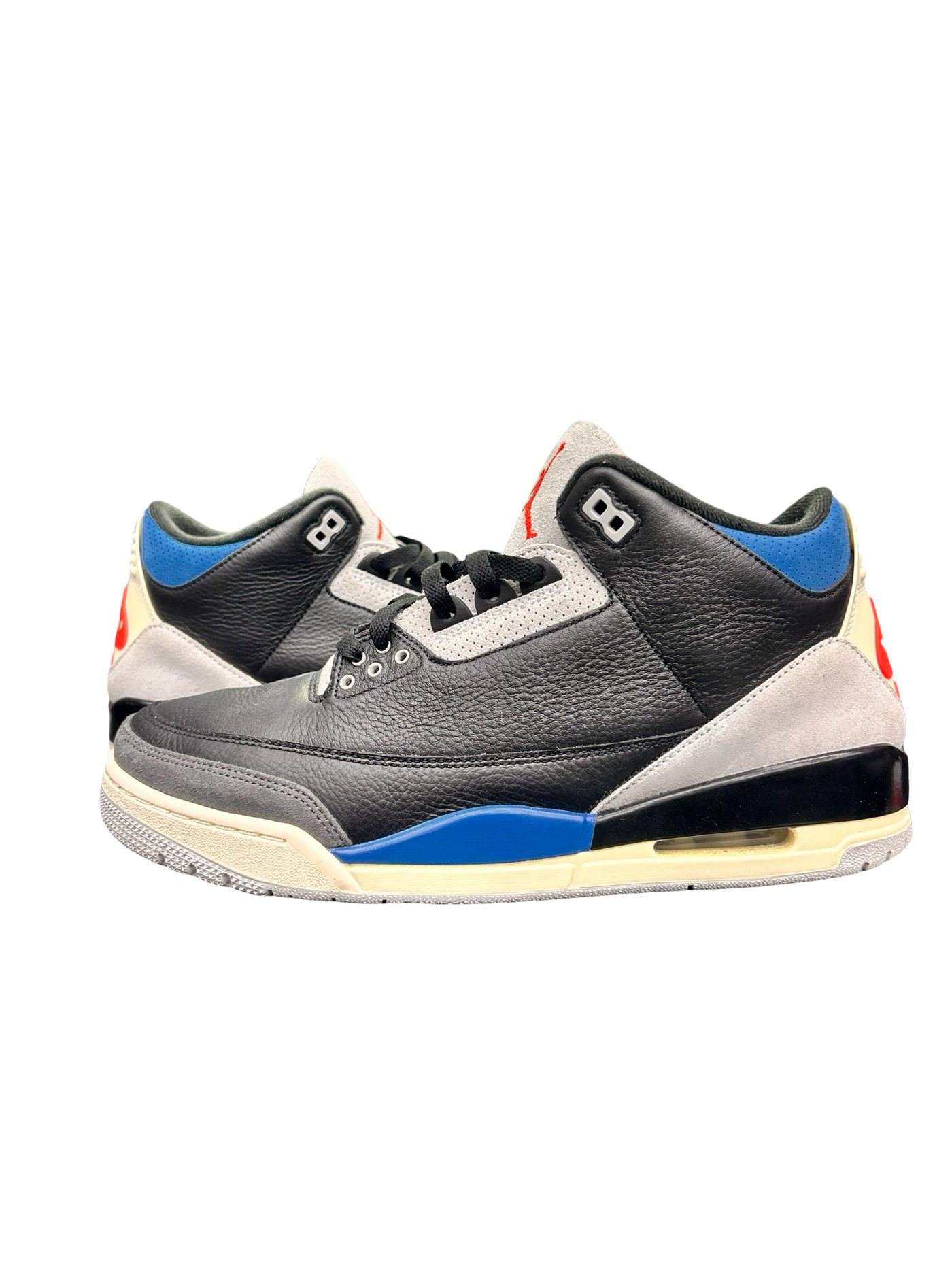Nike Air Jordan 3 Retro OG
Rare Air