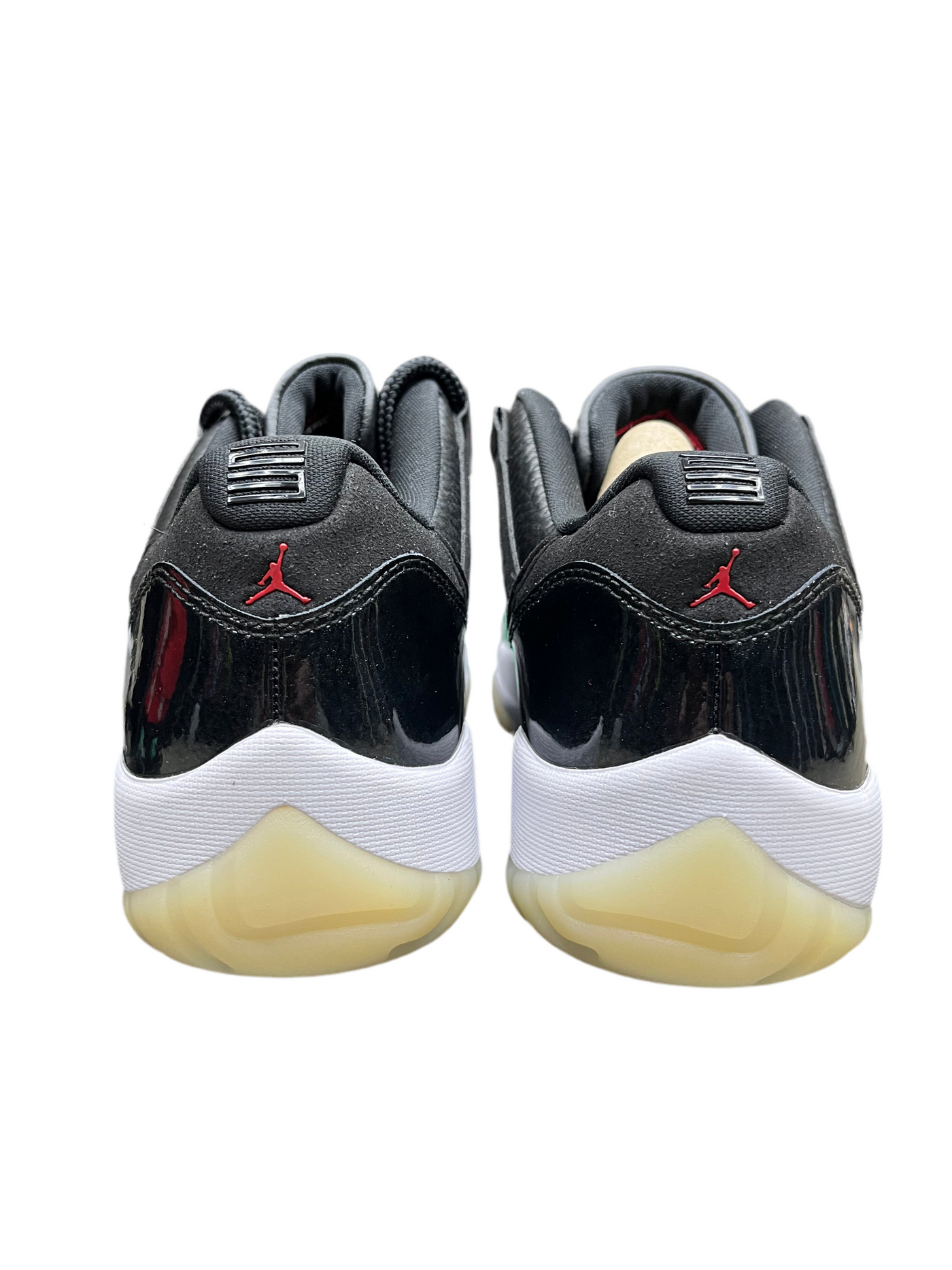 Nike Air Jordan 11 Retro Low 72-10