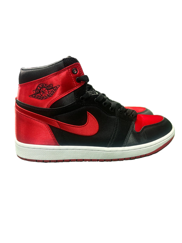 Nike Air Jordan 1 Retro High OG Satin Bred