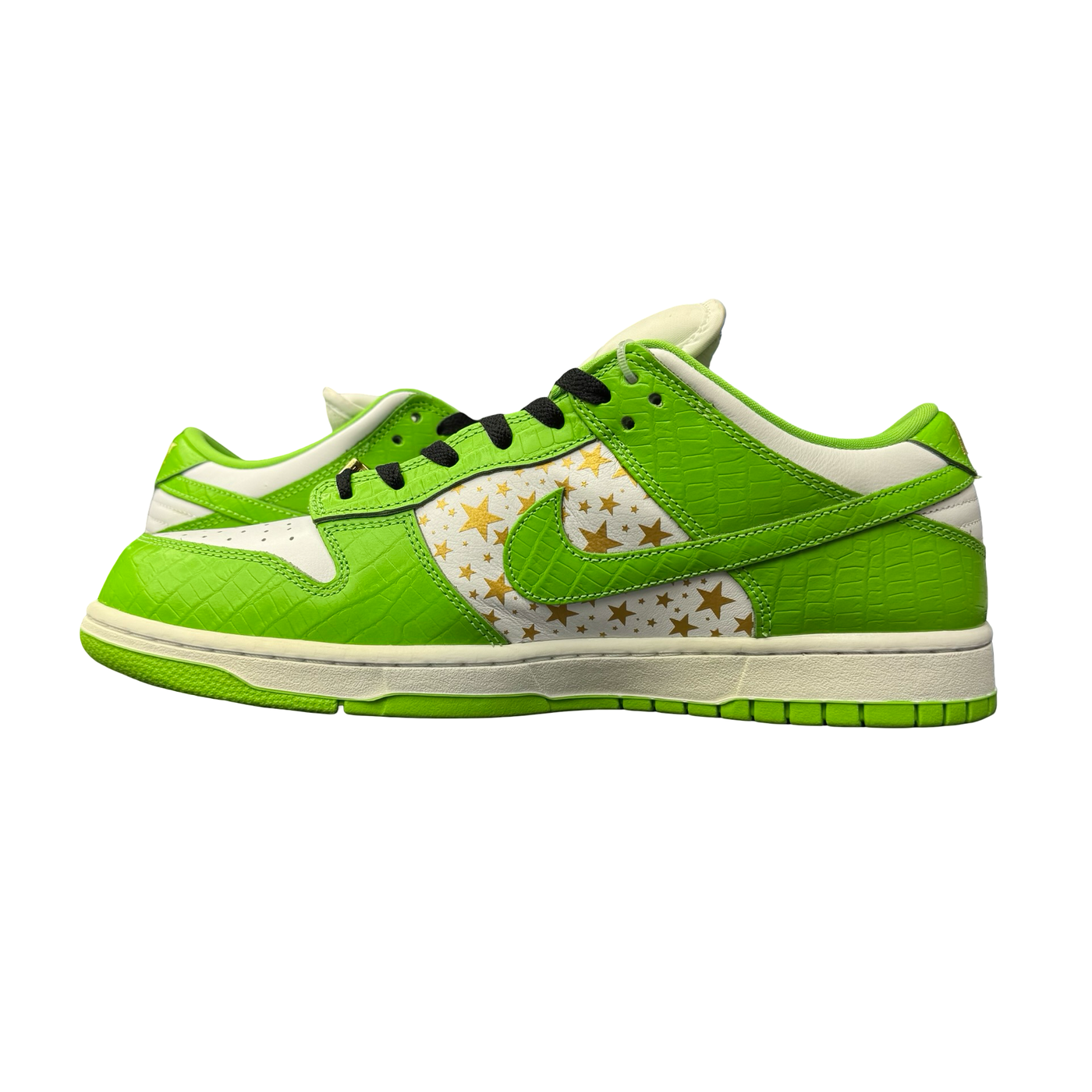 Nike SB Dunk Low Supreme Stars Mean Green