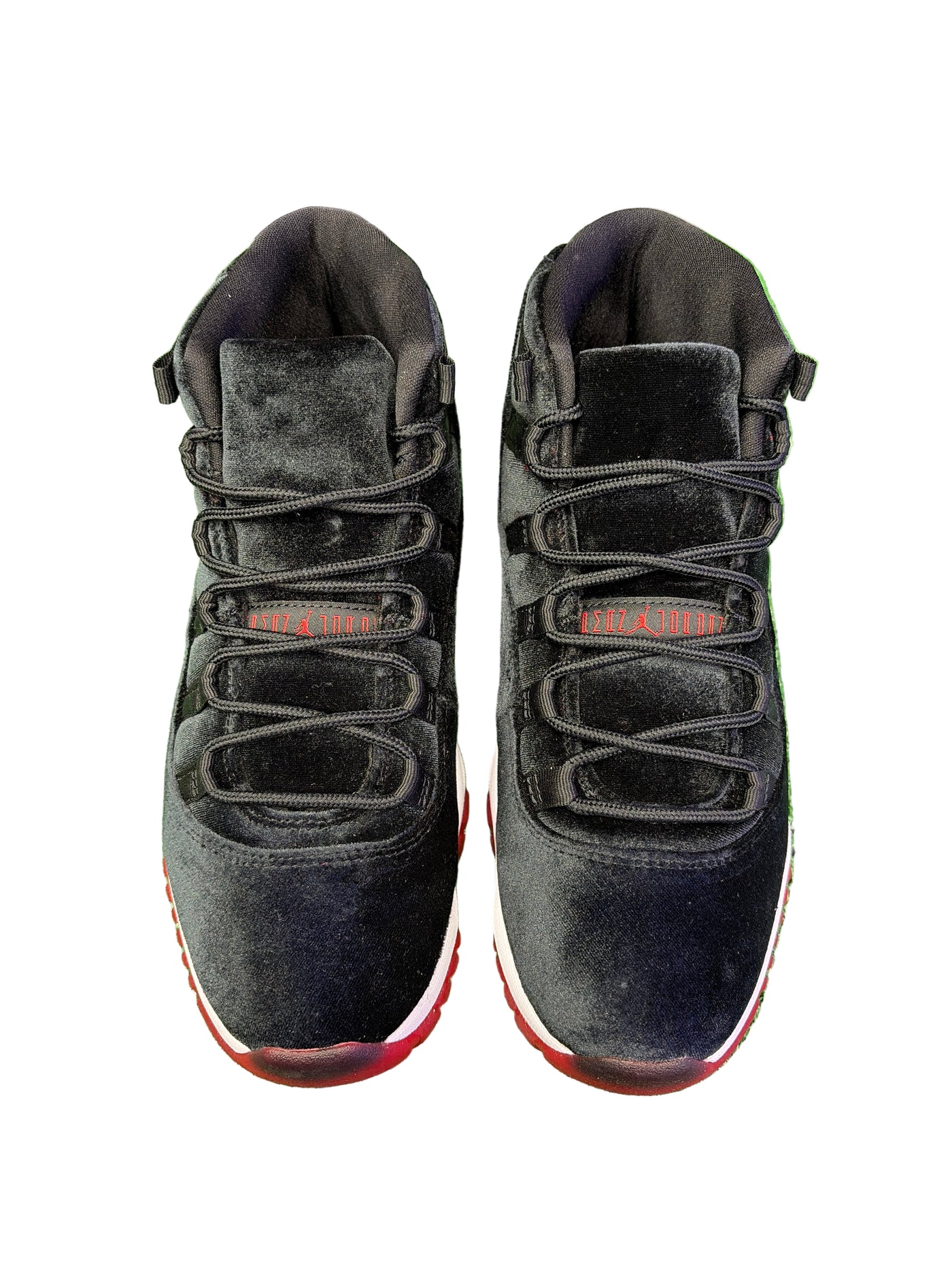 WMNS Nike Air Jordan 11 Retro Bred Velvet