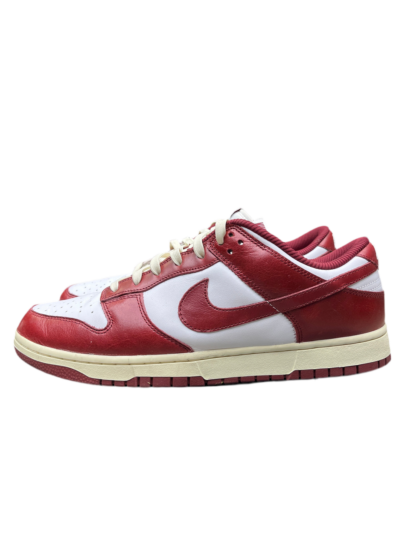 WMNS Nike Dunk Low PRM Vintage Team Red