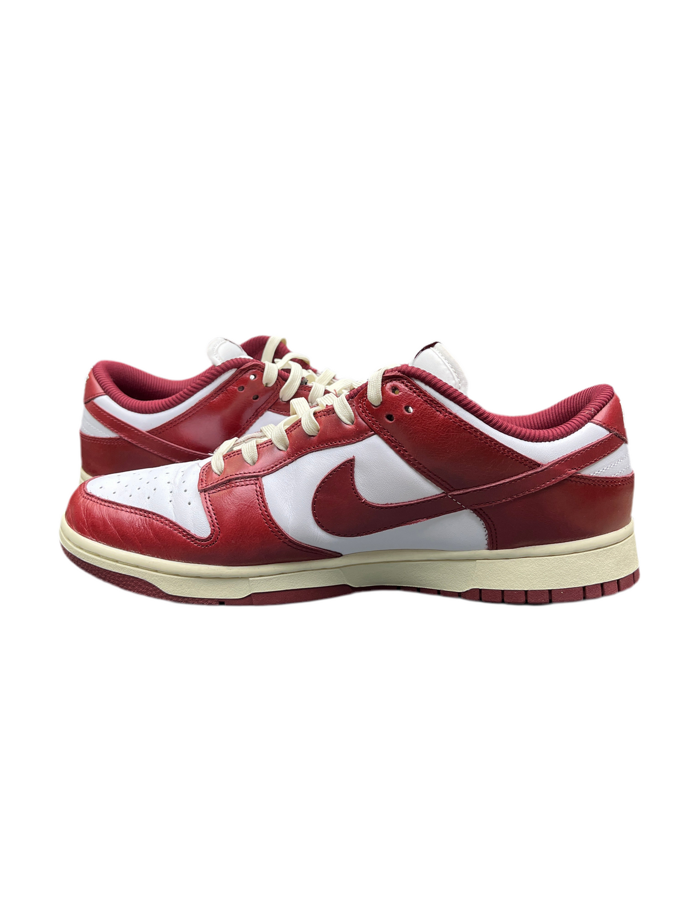 WMNS Nike Dunk Low PRM Vintage Team Red