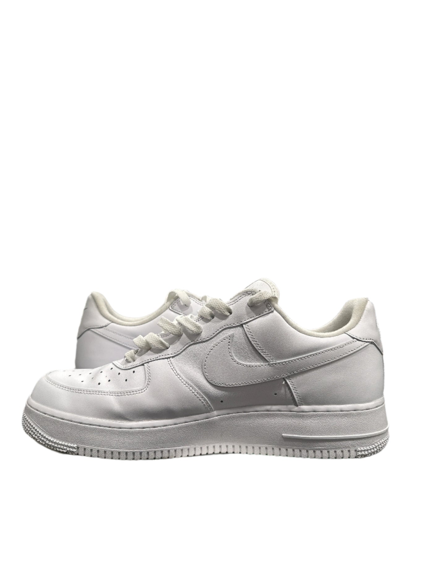 Nike Air Force 1 Low Supreme White