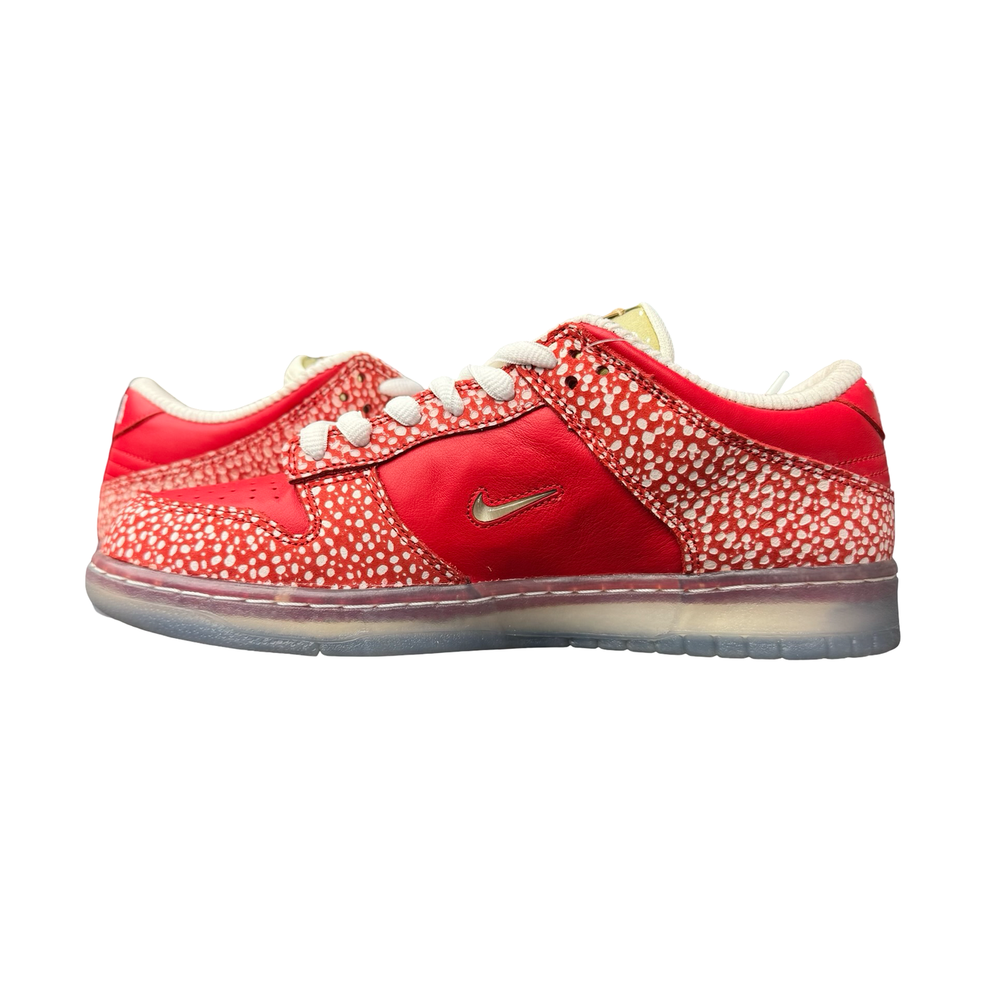 Nike SB Dunk Low Stingwater Magic Mushroom
