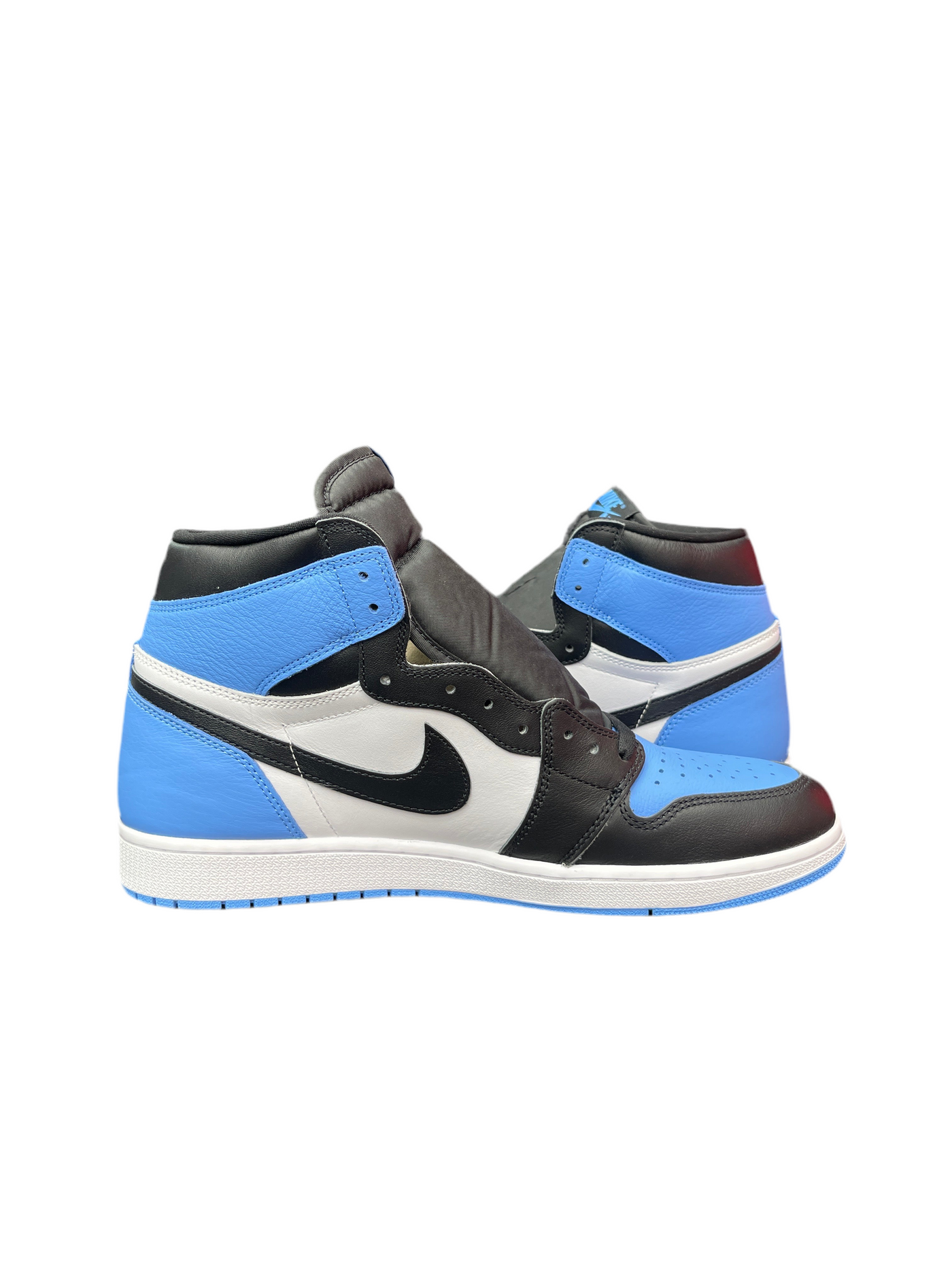 Nike Air Jordan 1 Retro High OG UNC Toe