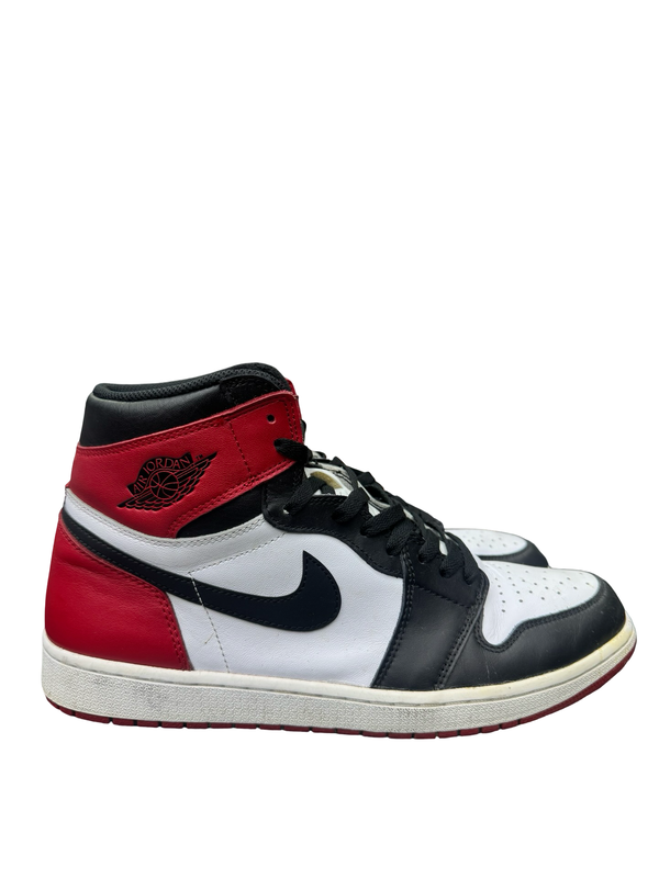 Nike Air Jordan 1 Retro High OG Black Toe