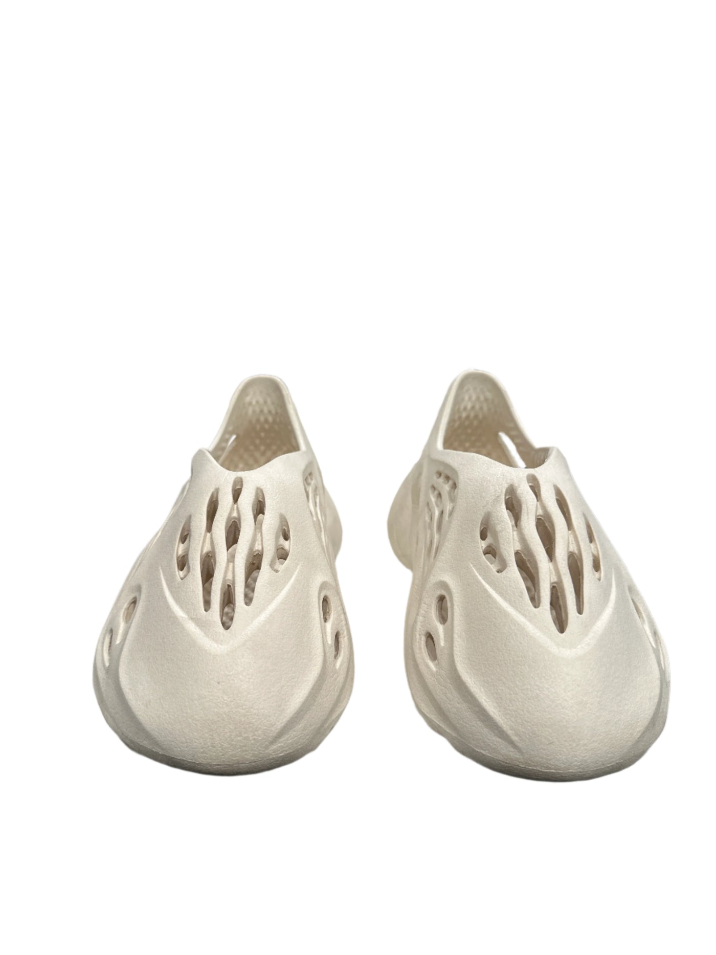 Yeezy FoamRnR Sand