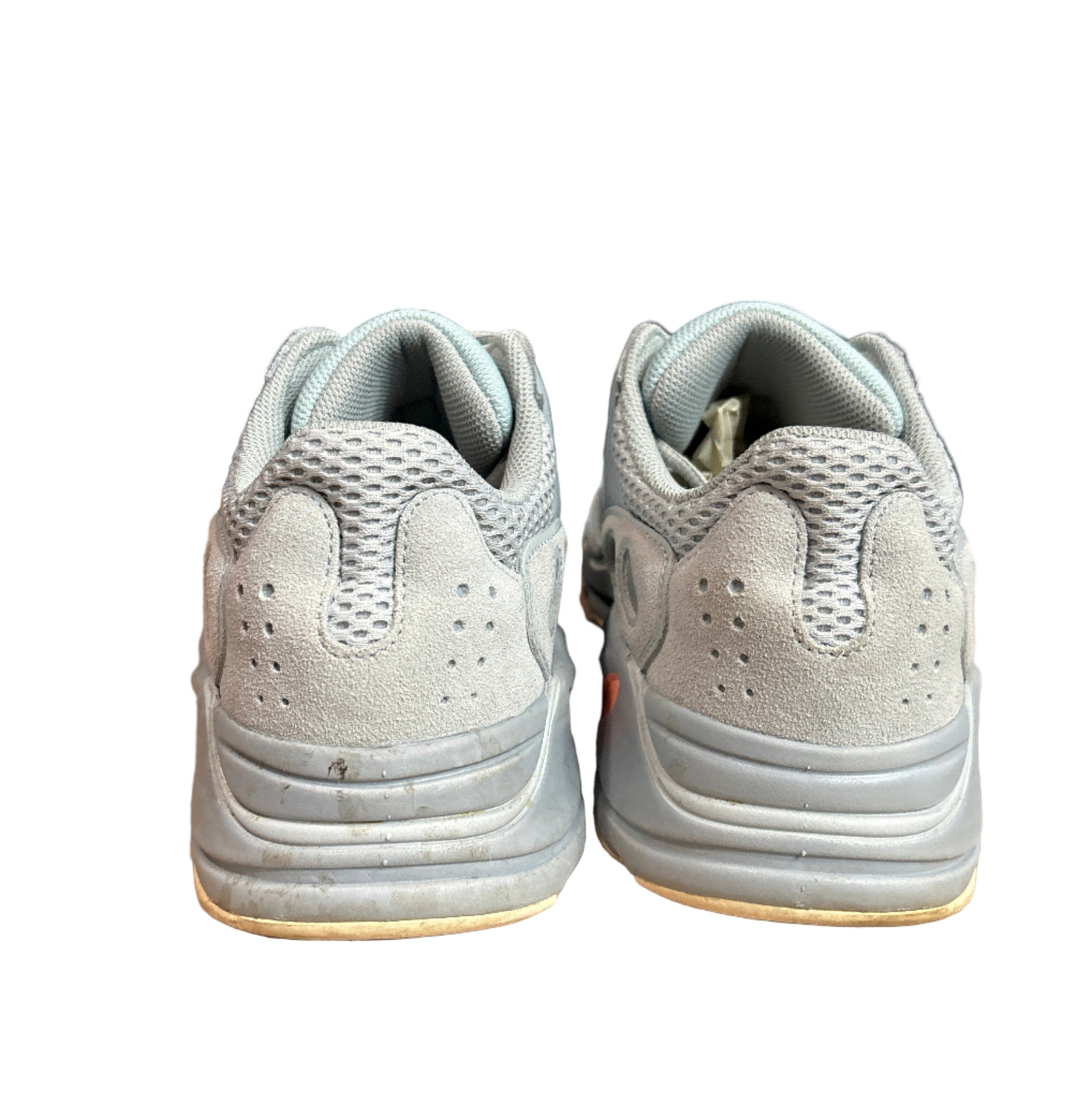 Adidas Yeezy Boost 700
Inertia