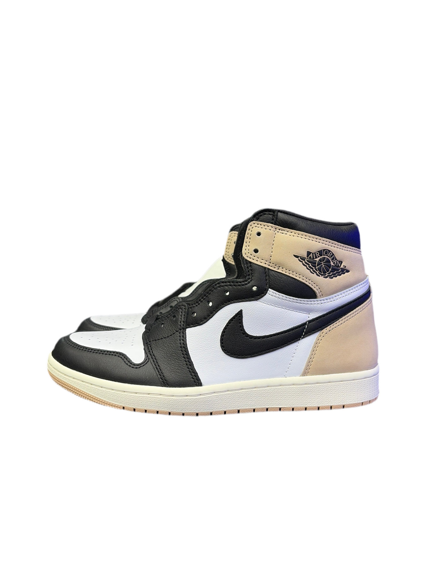 WMNS Nike Air Jordan 1 Retro High Latte