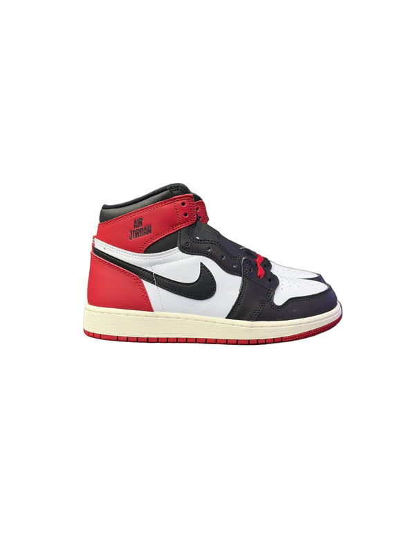 Nike Air Jordan 1 Retro High (GS) Black Toe Reimagined
