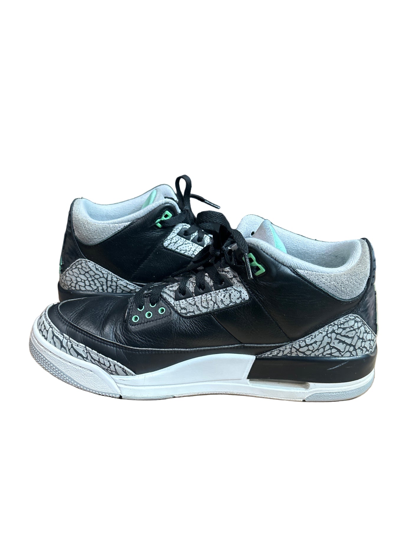 Nike Air Jordan 3 Retro Green Glow