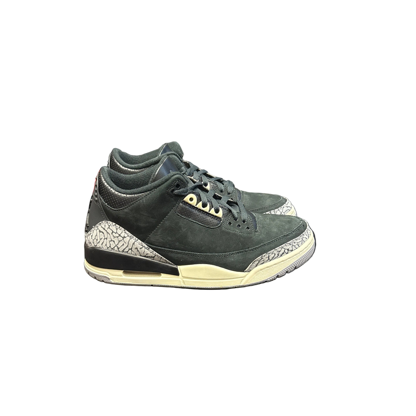 WMNS Nike Air Jordan 3 Retro Off Noir