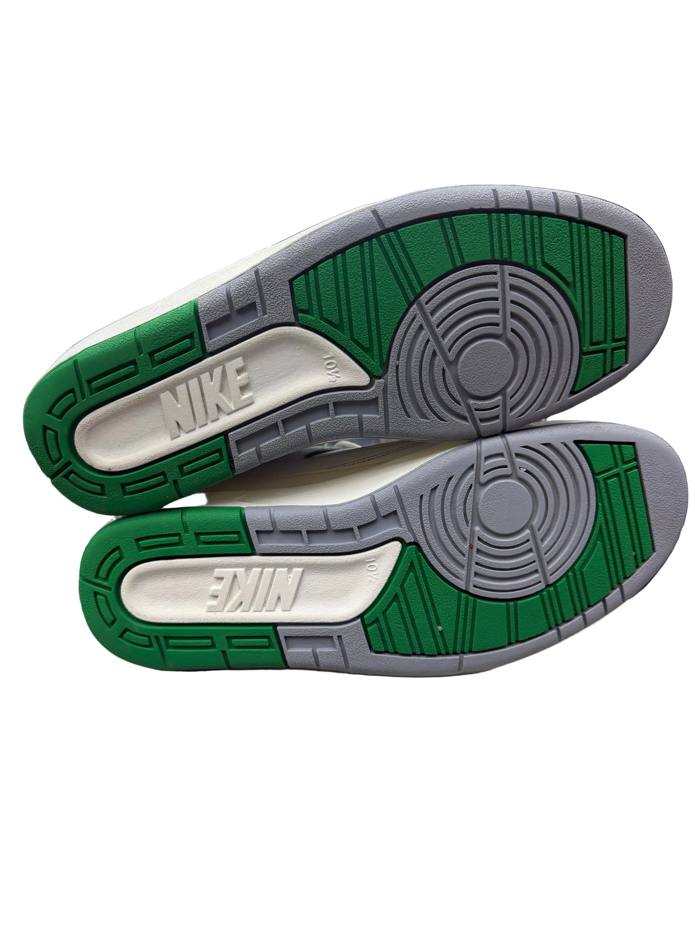 Nike Air Jordan 2 Retro Lucky Green
