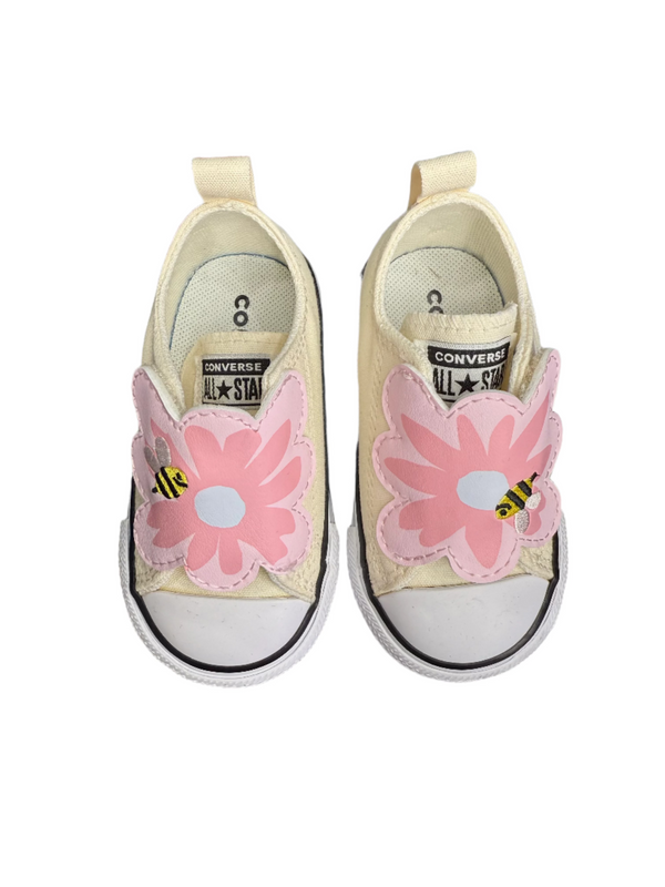 Converse Chuck Taylor All Star One Strap Embroidered Floral