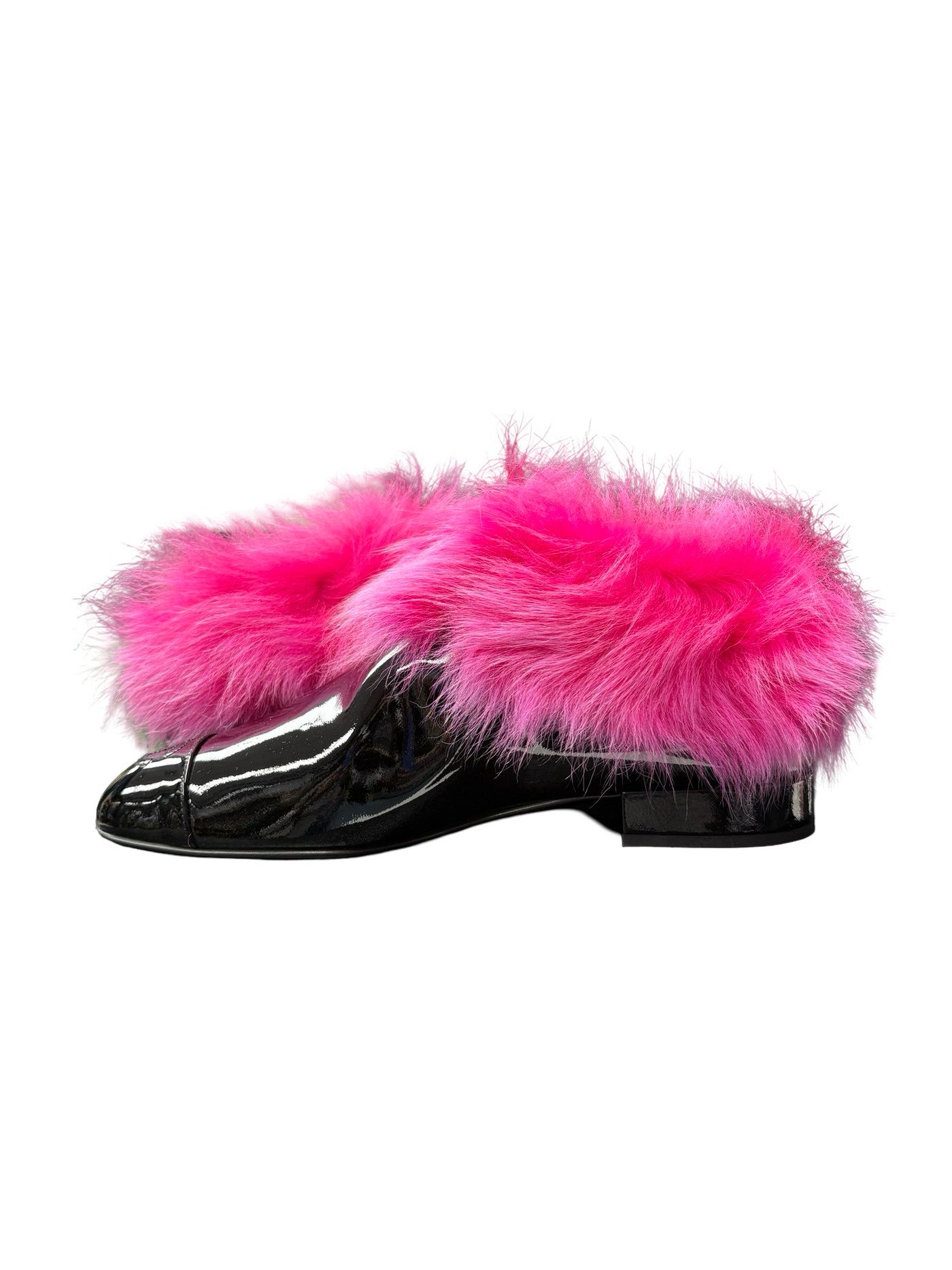 Chanel 23S CC Interlocking Logo Furry Shoes Black