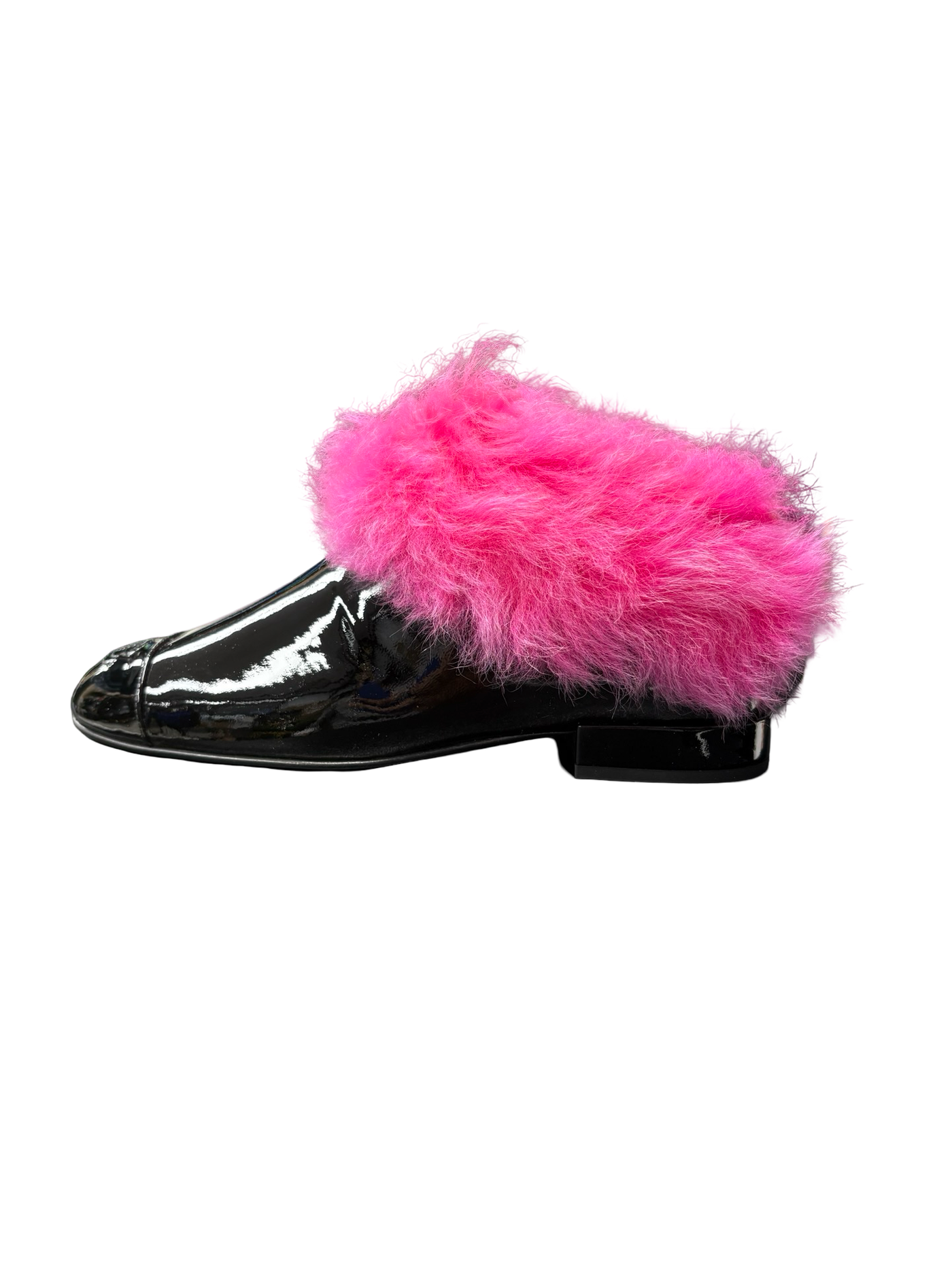 Chanel 23S CC Interlocking Logo Furry Shoes Black