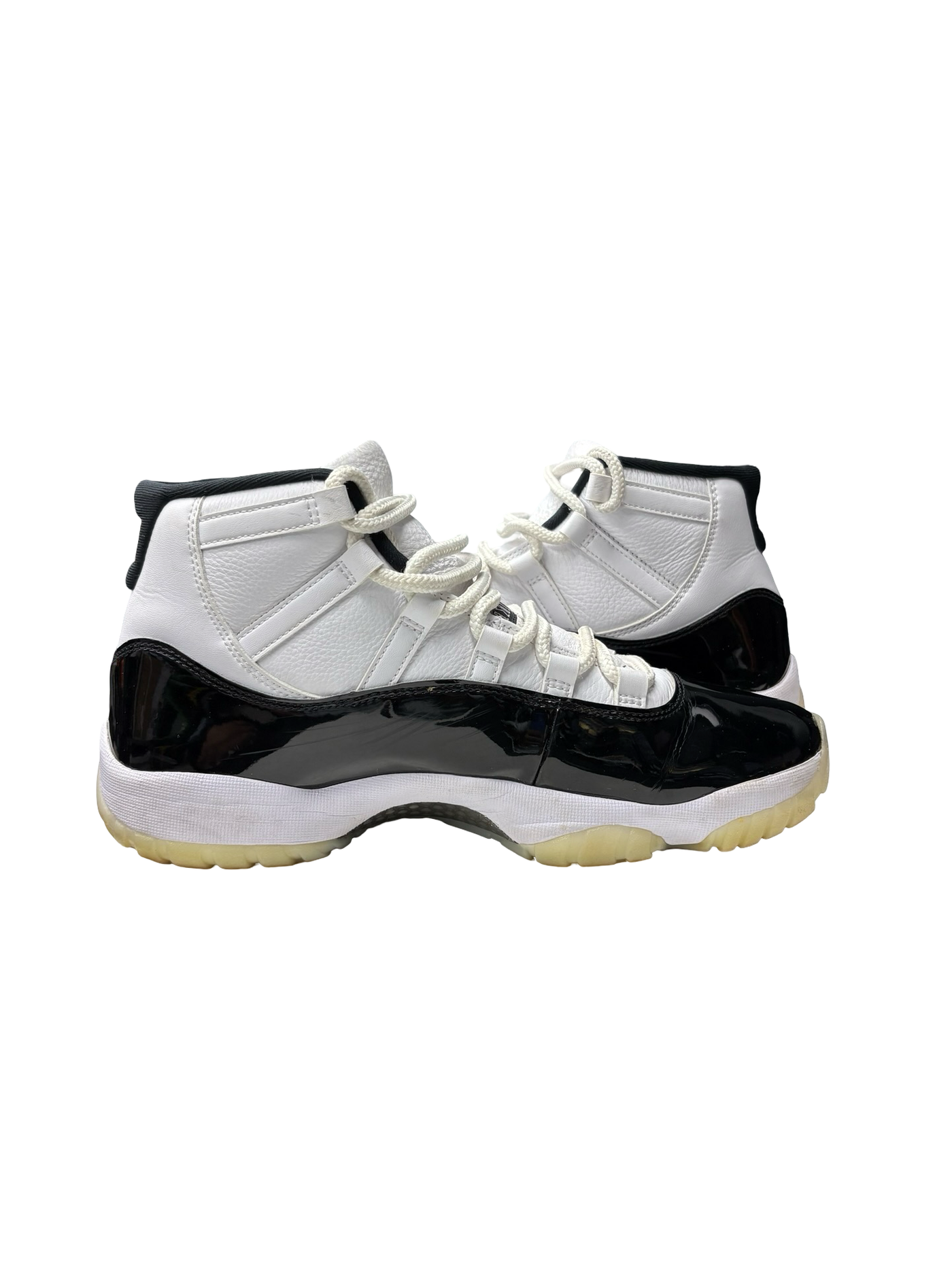 Nike Air Jordan 11 Retro Gratitude Sneakers Black White
