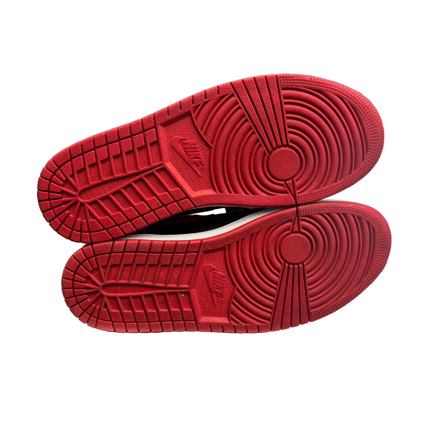 WMNS Nike Air Jordan 1 Retro High OG Satin Bred