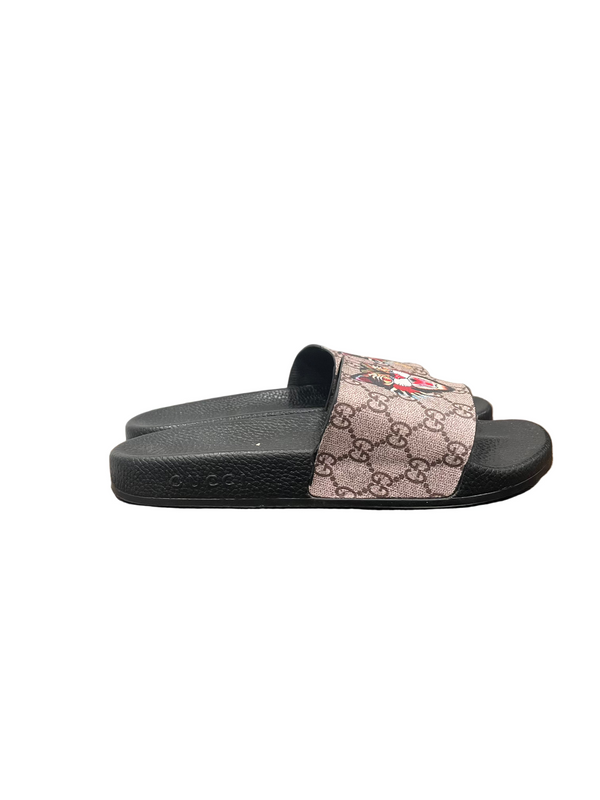 Gucci GG Supreme Slides Wmns