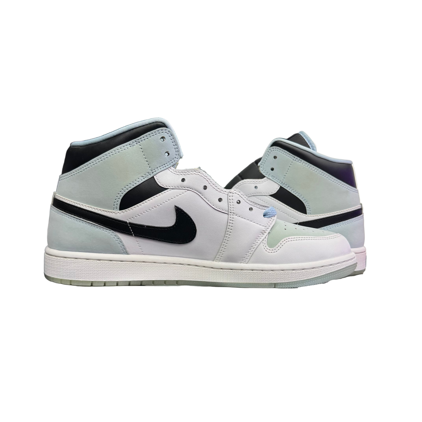 Nike Air Jordan 1 Mid SE White Ice Blue